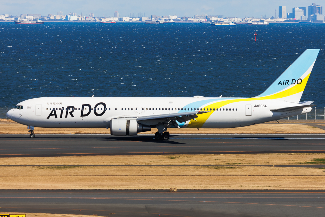 Full size: Air Do Boeing 767-300ER JA605A at Tokyo-Haneda Airport