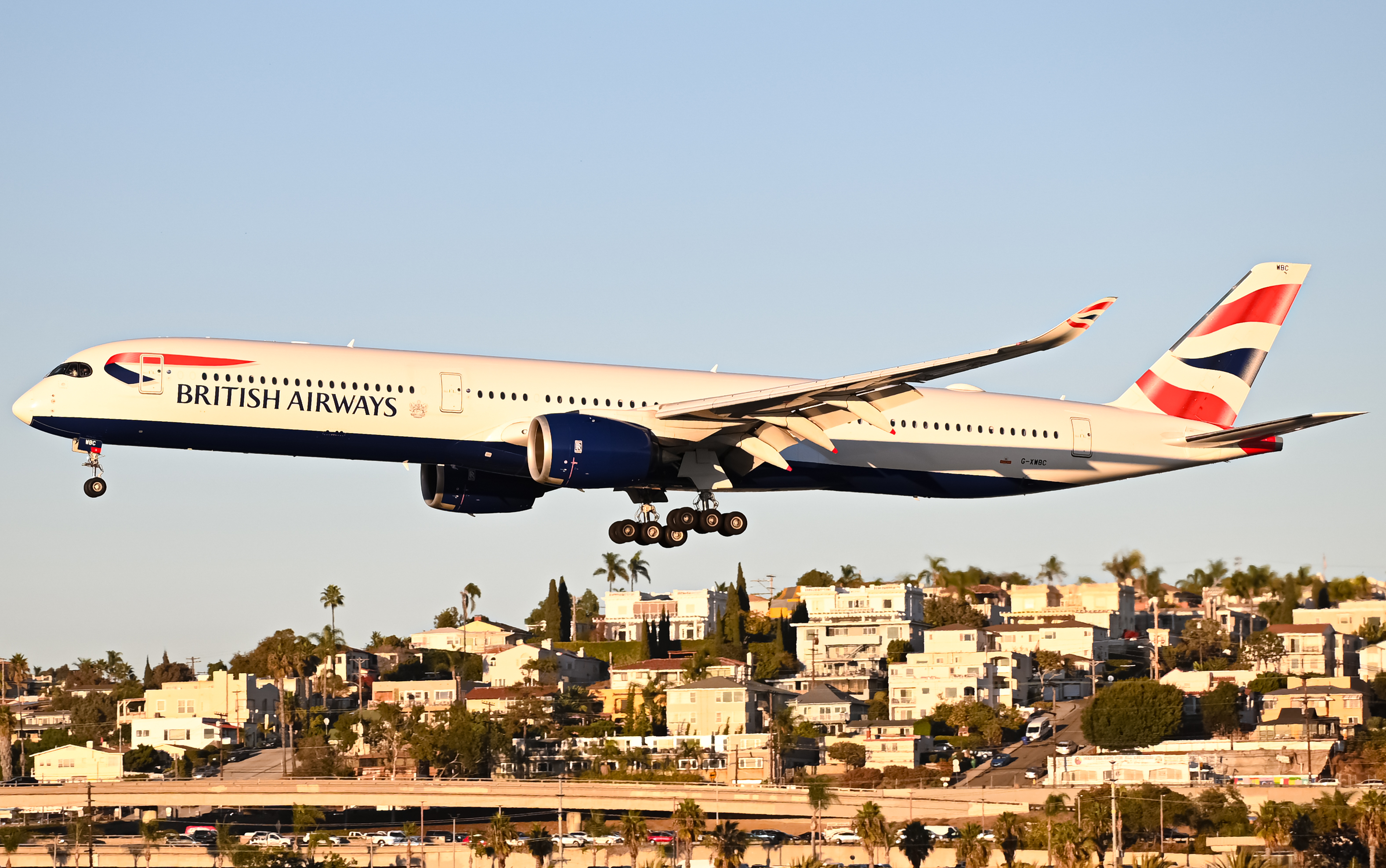 Full size: British Airways Airbus A350-1000 G-XWBC at San Diego International Airport