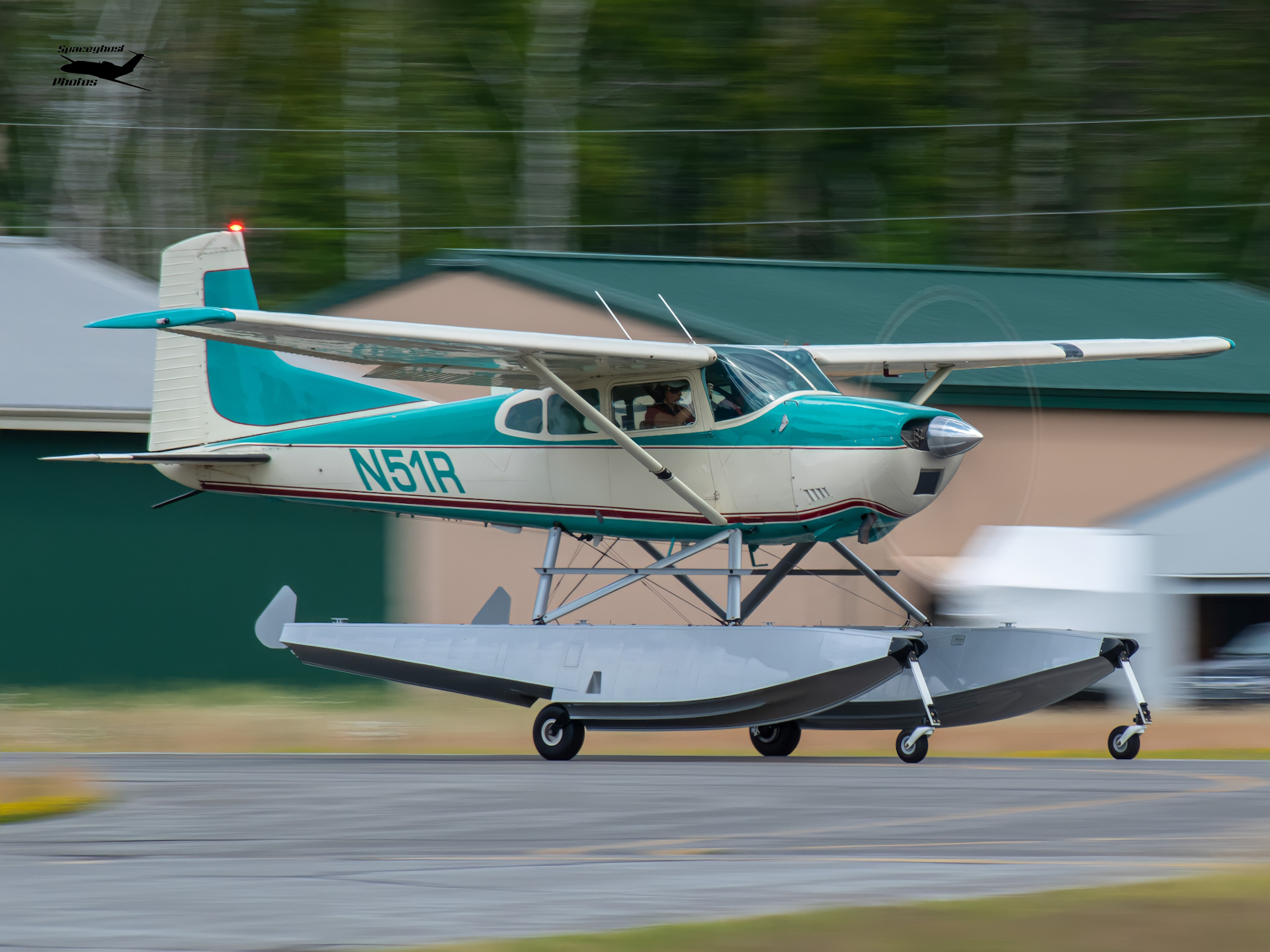 Full size: PRIVATE Cessna 180 N51R at 