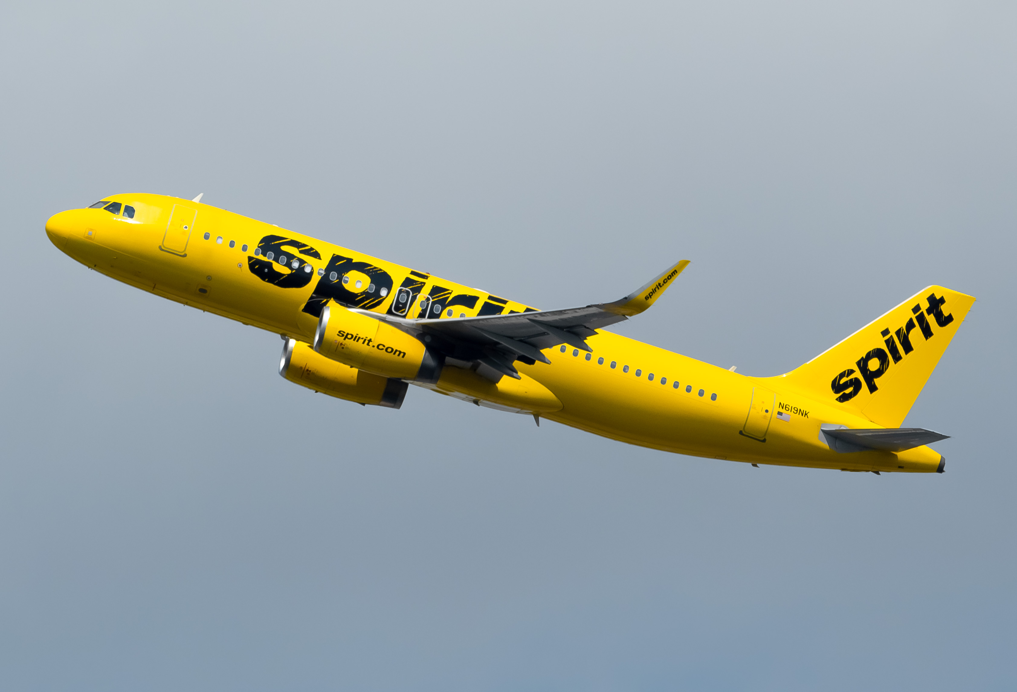 Full size: Spirit Airlines Airbus A320 N619NK at Newark Liberty International Airport