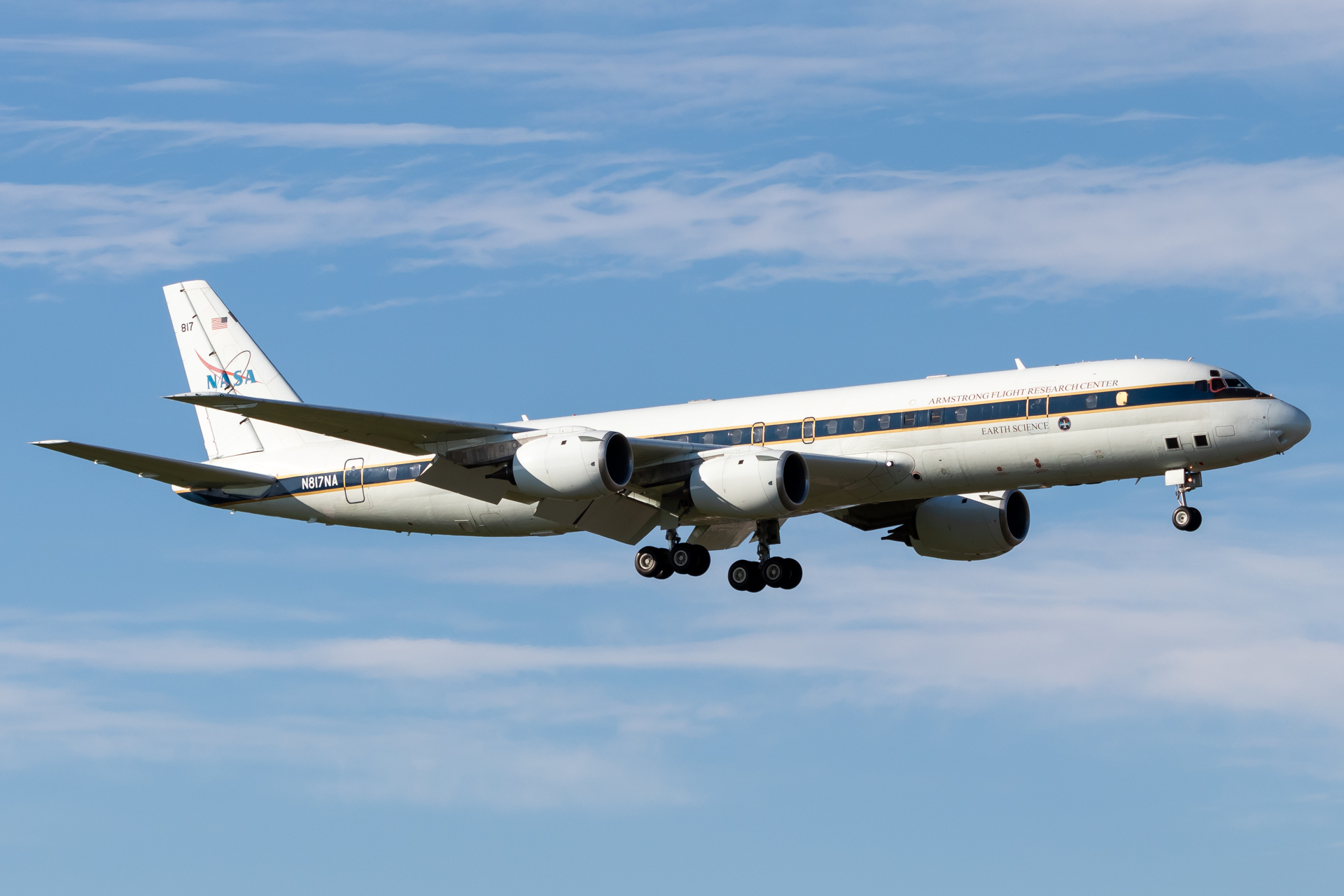 Full size: NASA  Douglas DC-8 N817NA at San Antonio International Airport