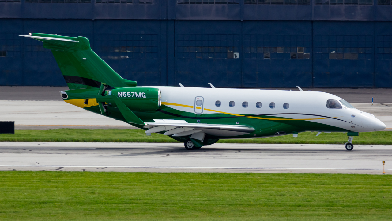 Full size: PRIVATE Embraer Praetor 600 N557MG at John Glenn Columbus International Airport