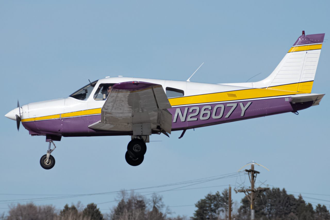 Full size: PRIVATE Piper 28 Warrior N2607Y at Vance Brand Airport