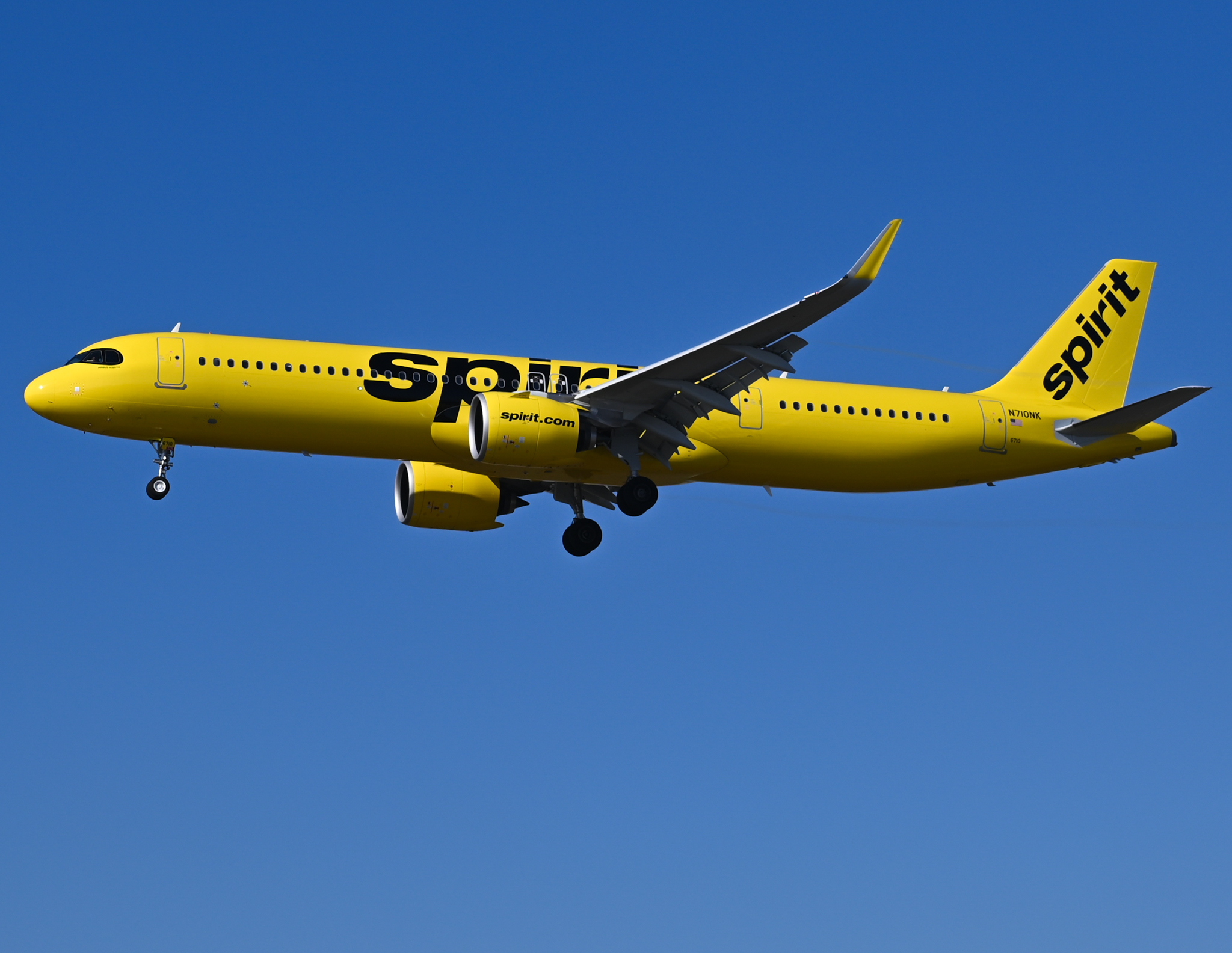 Full size: Spirit Airlines A321NEO N710NK at Los Angeles International Airport