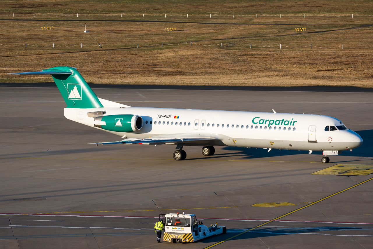 Full size: Carpatair Fokker F-100 YR-FKB at Cologne Bonn Airport