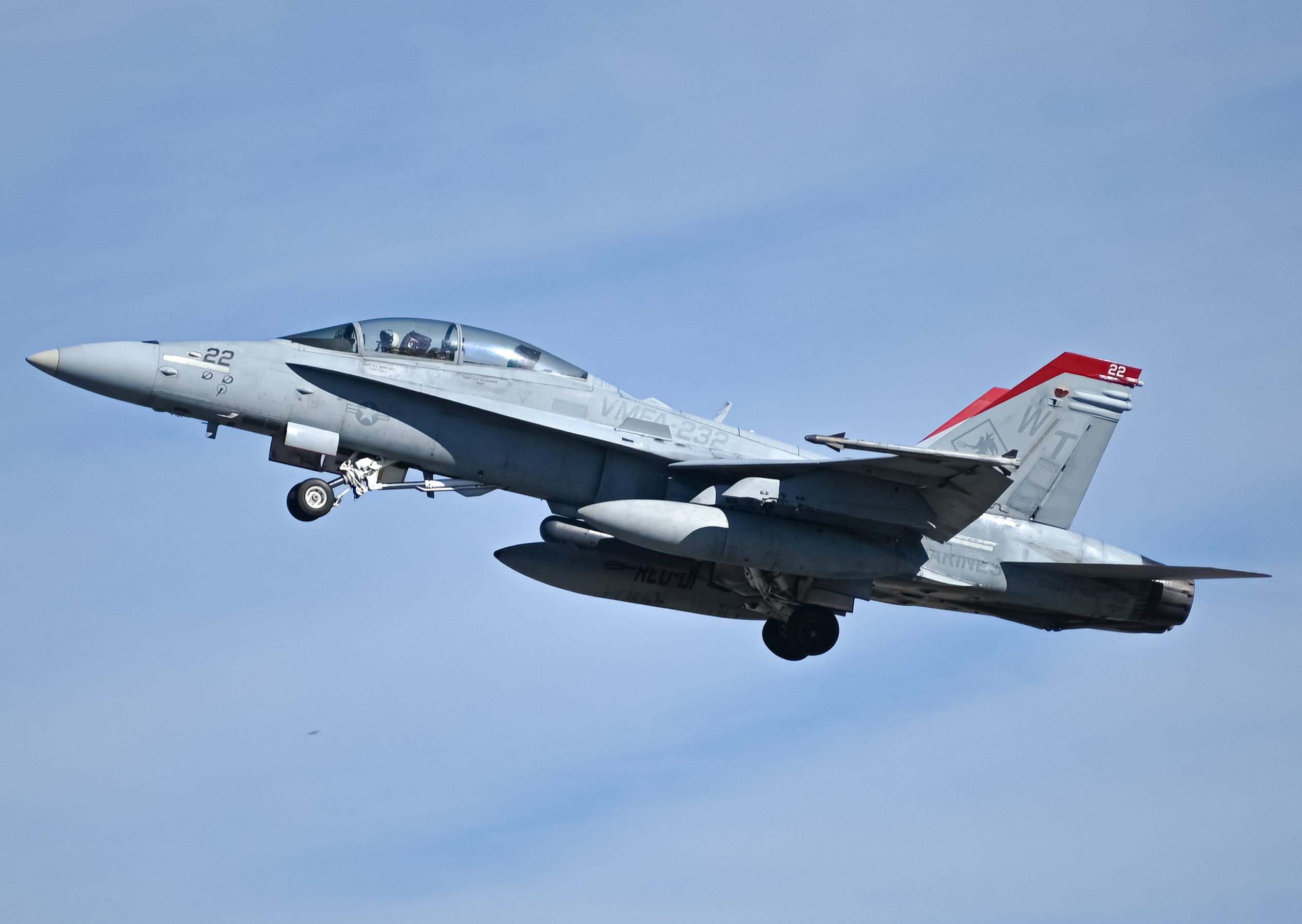 Full size: USMC - United States Marine Corp McDonnel Douglas F/A-18 Hornet 164688 at Brown Field Municipal Airport