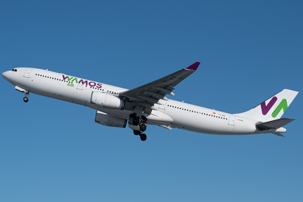 Full size: Wamos Air Airbus A330-300 EC-NOF at Anchorage Ted Stevens International Airport
