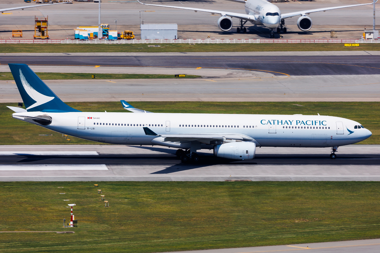 Full size: Cathay Pacific Airbus A330-300 B-LBI at Hong Kong International Airport