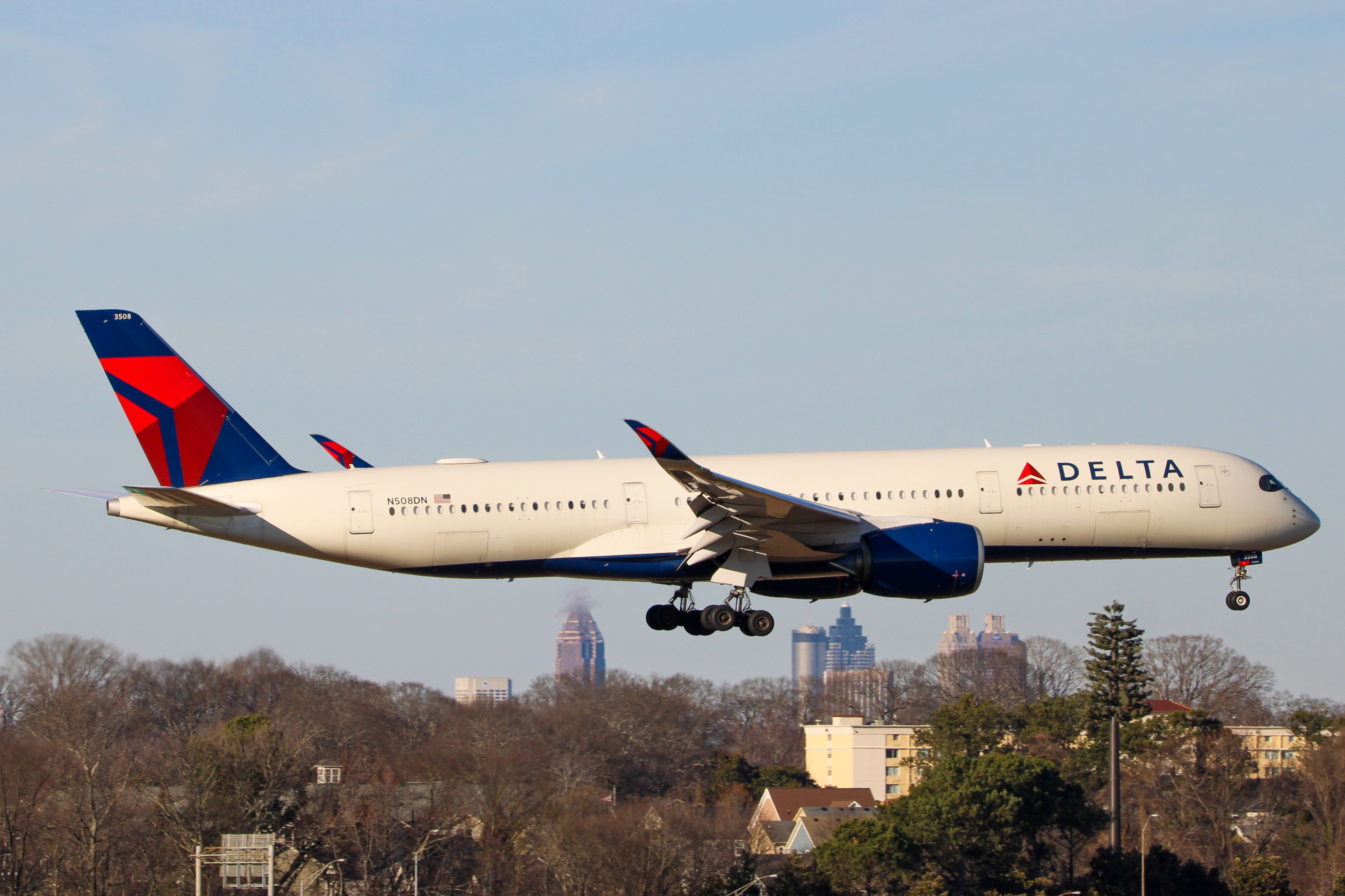 Full size: Delta Airlines Airbus A350-900 N508DN at Hartsfield-Jackson Atlanta International Airport
