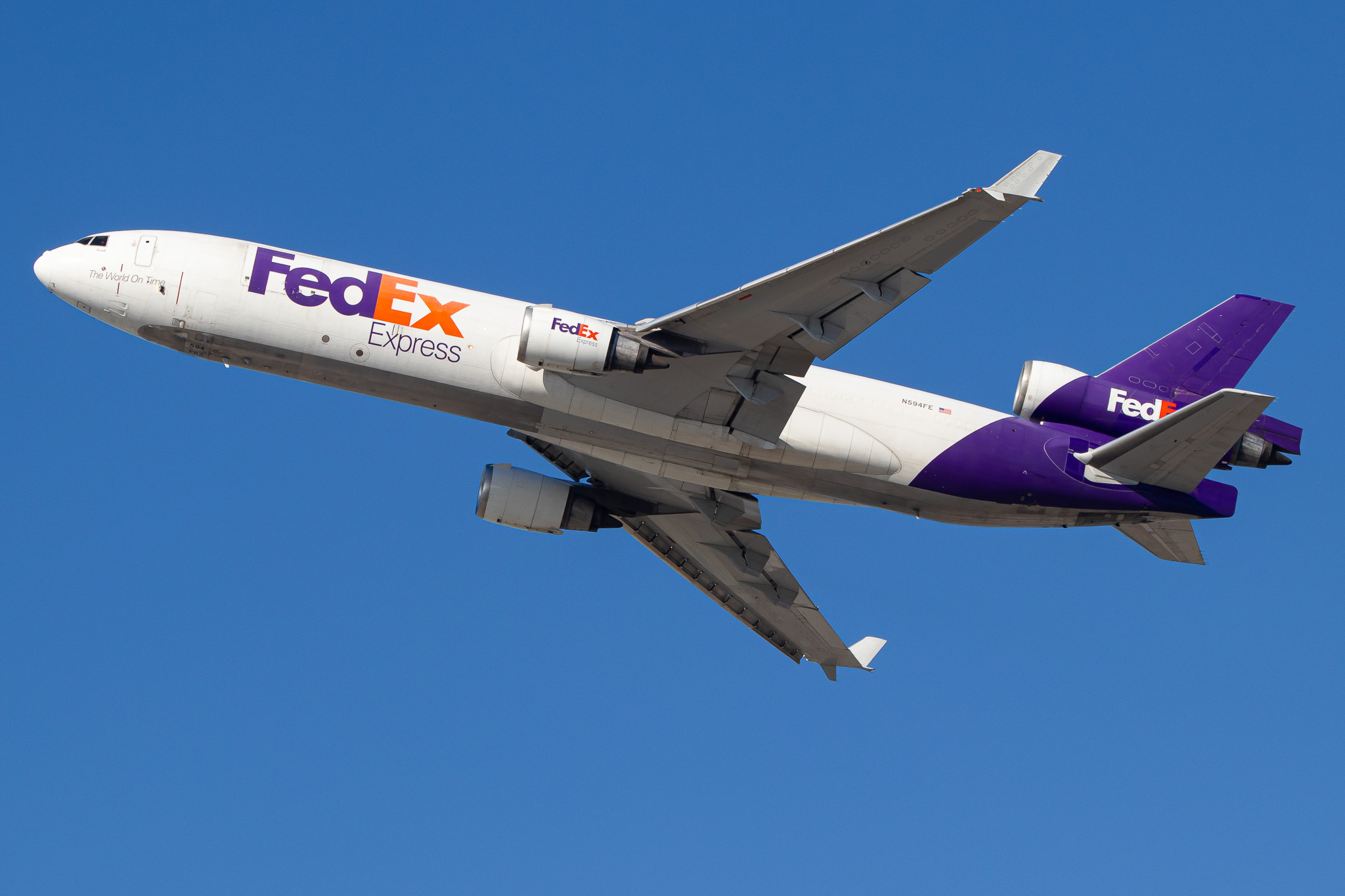Full size: FedEx McDonnell Douglas MD-11F N594FE at Los Angeles International Airport