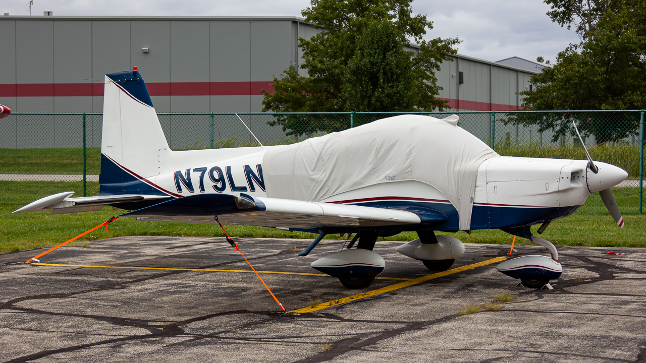 Full size: PRIVATE Grumman American AA-5B N79LN at Delaware Municipal Airport