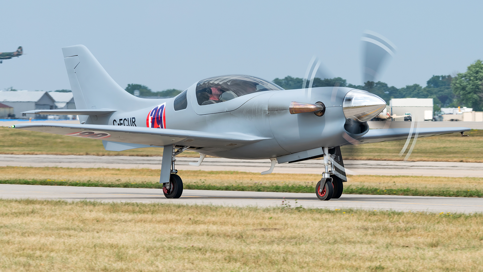 Full size: PRIVATE Lancair Legacy RG C-FCUR at Wittman Regional Airport