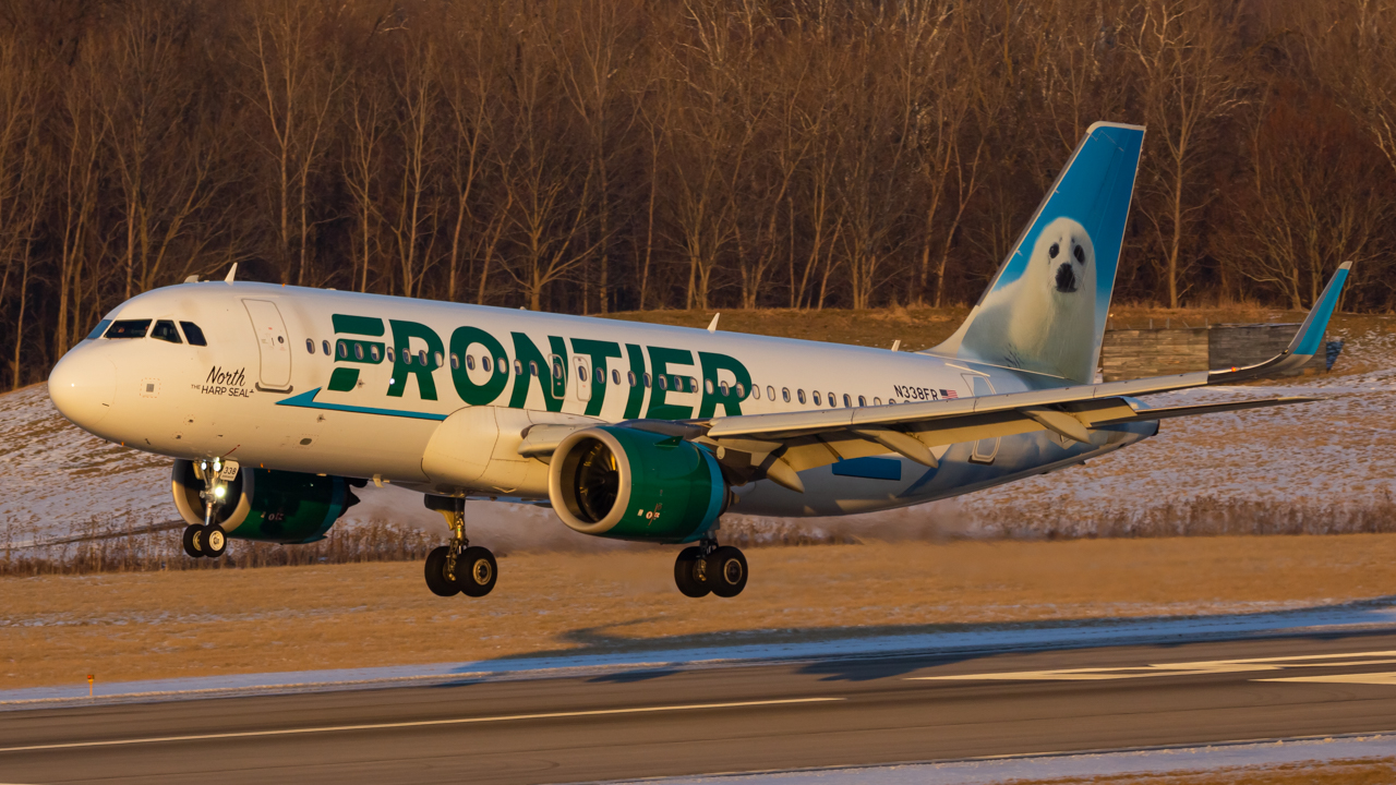 Full size: Frontier Airlines Airbus A320NEO N338FR at John Glenn Columbus International Airport