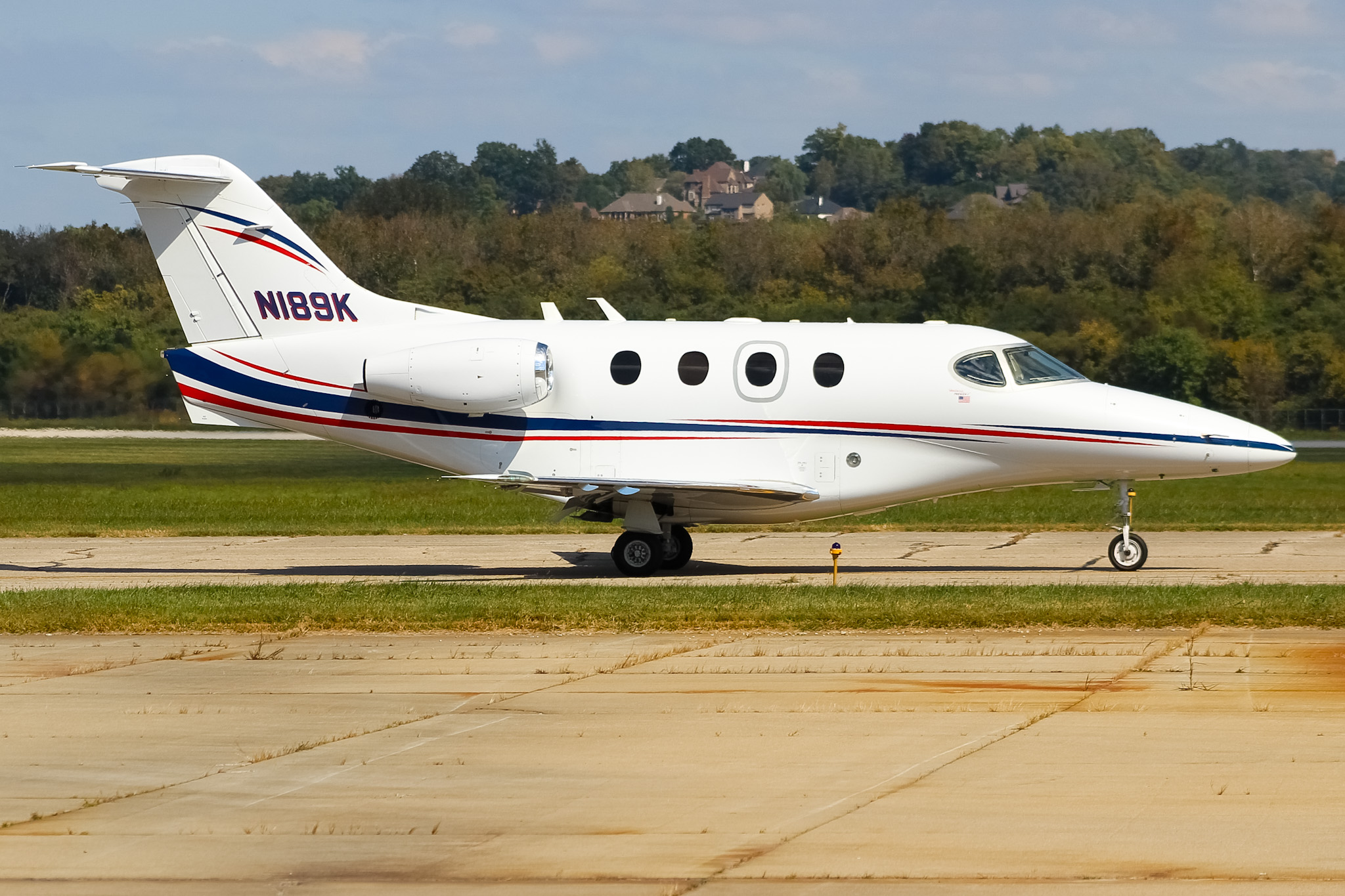 Full size: PRIVATE  Beechcraft Premier  N189K at Cincinnati Municipal Airport/Lunken Field