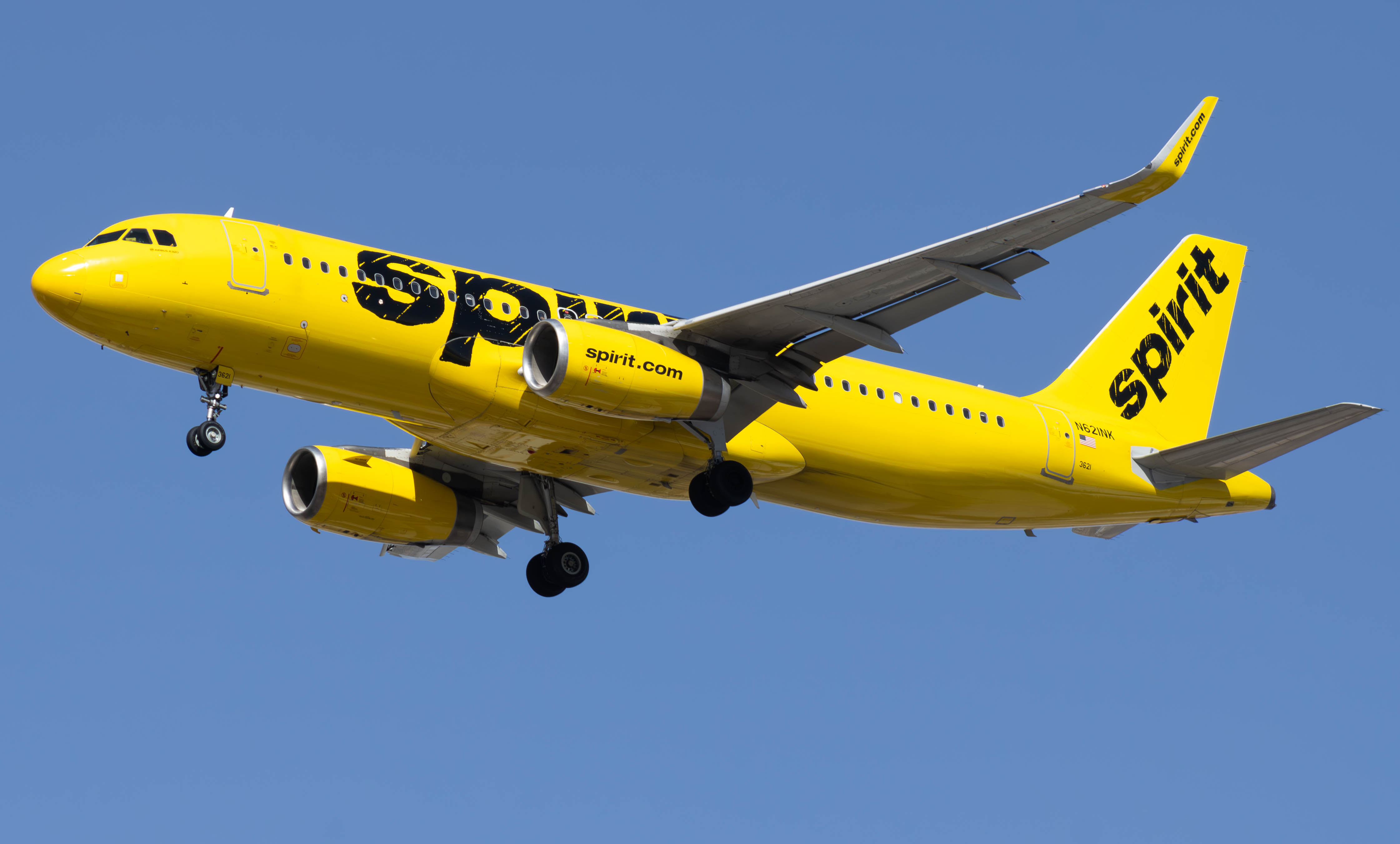Full size: Spirit Airlines Airbus A320 N621NK at Harry Reid International Airport