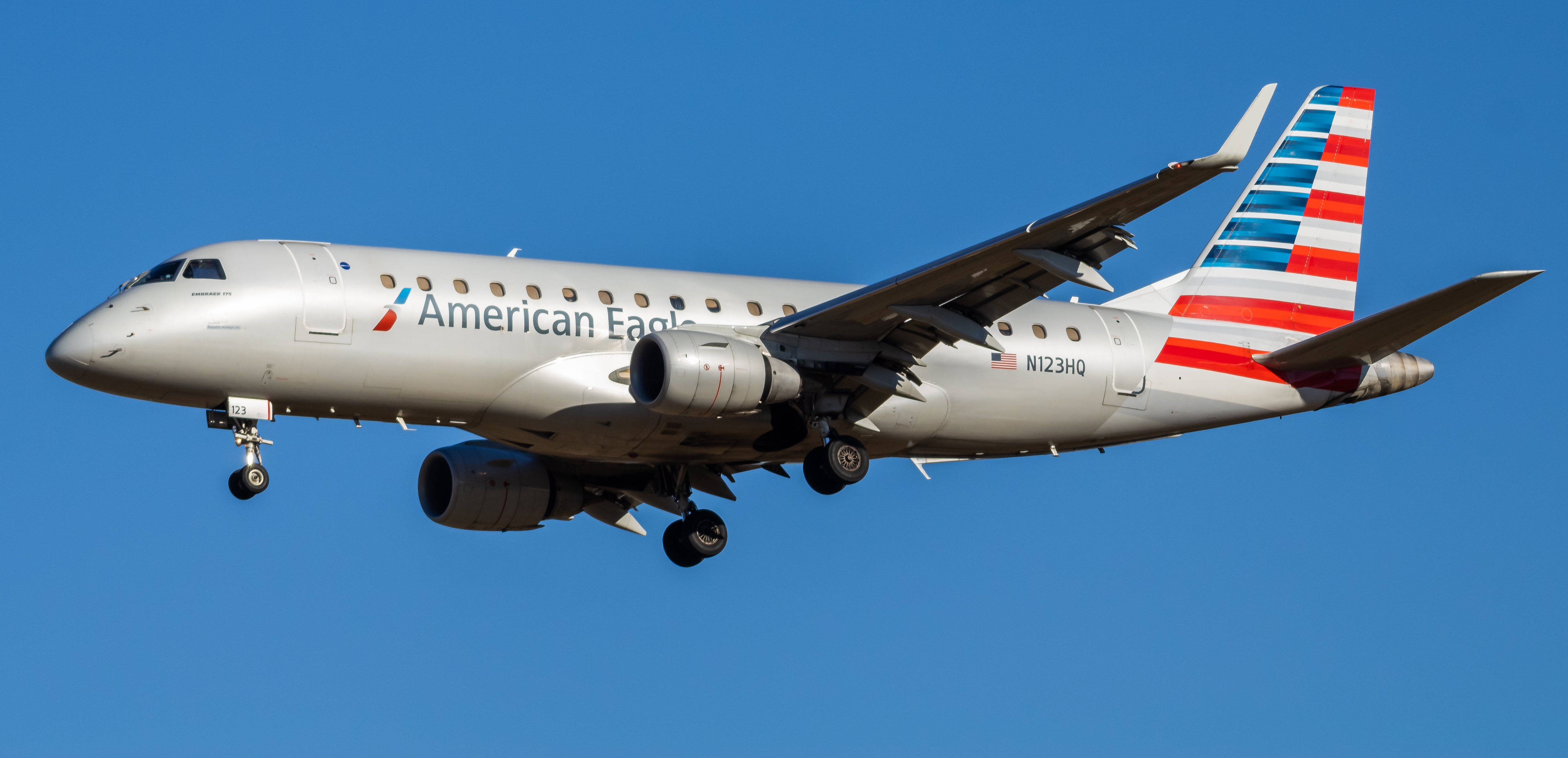 Full size: American Eagle Embraer E175 N123HQ at Baltimore/Washington International Thurgood Marshall Airport