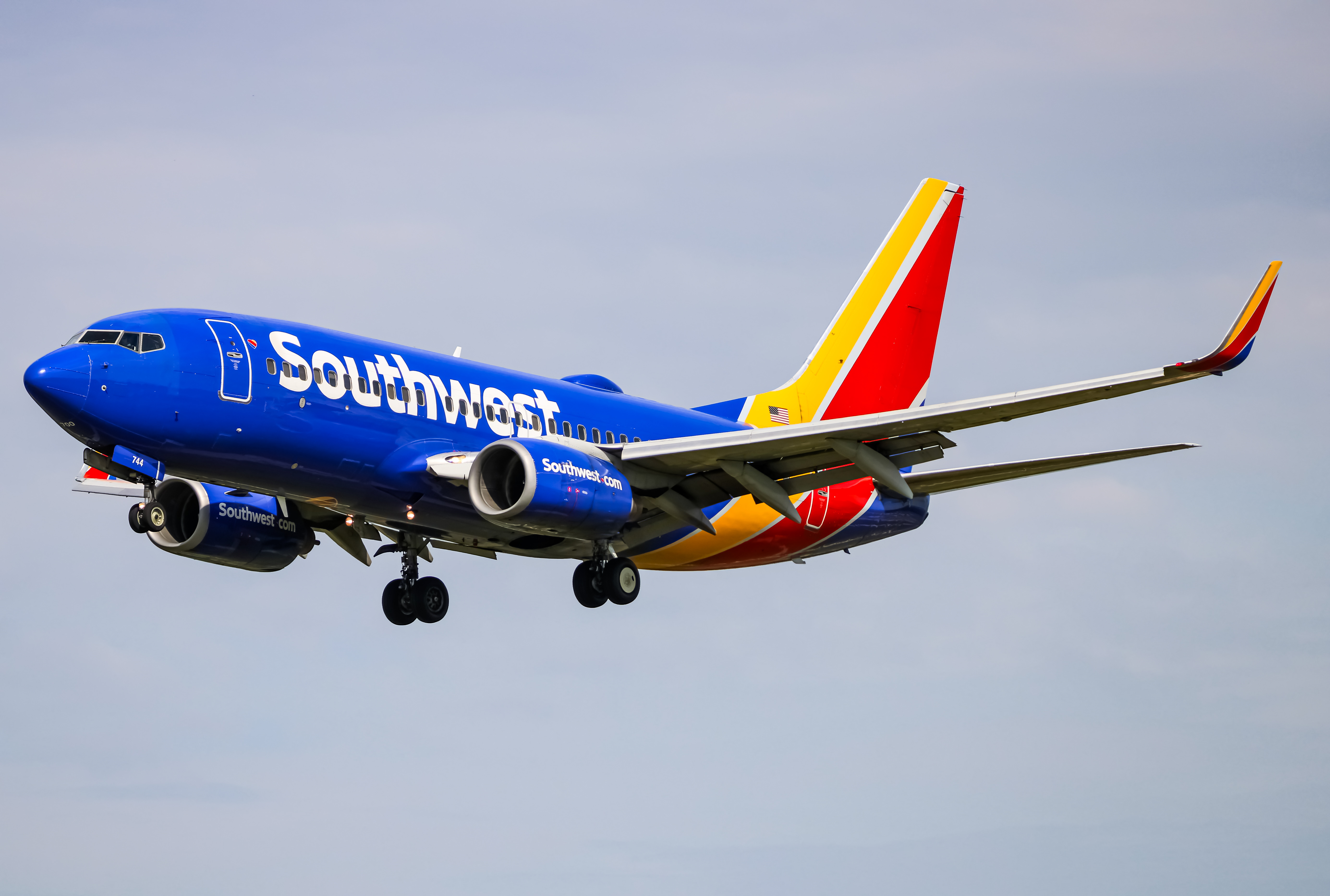 Full size: Southwest Airlines Boeing 737-700 N744SW at Baltimore/Washington International Thurgood Marshall Airport