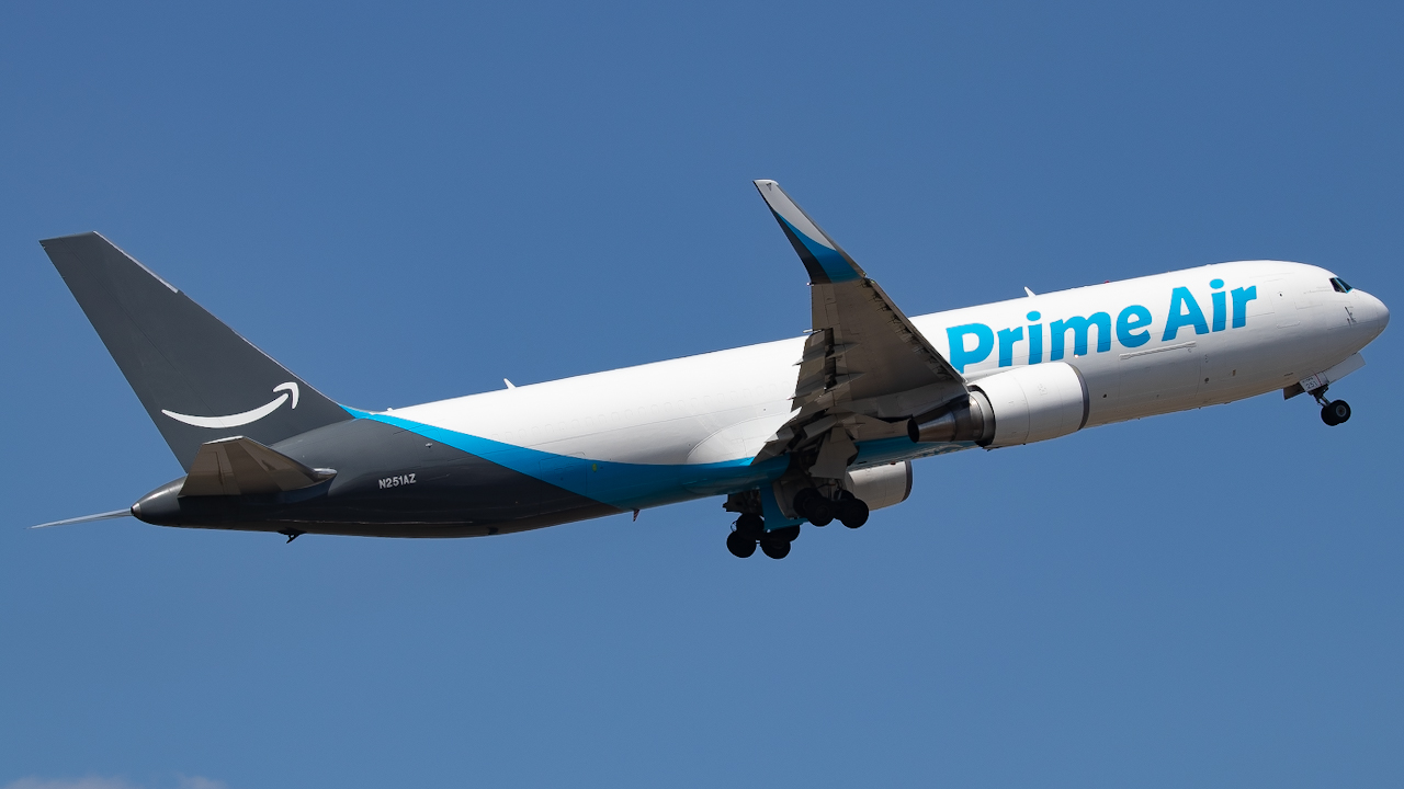 Full size: Prime Air Boeing 767-300F N251AZ at Lakeland Linder International Airport