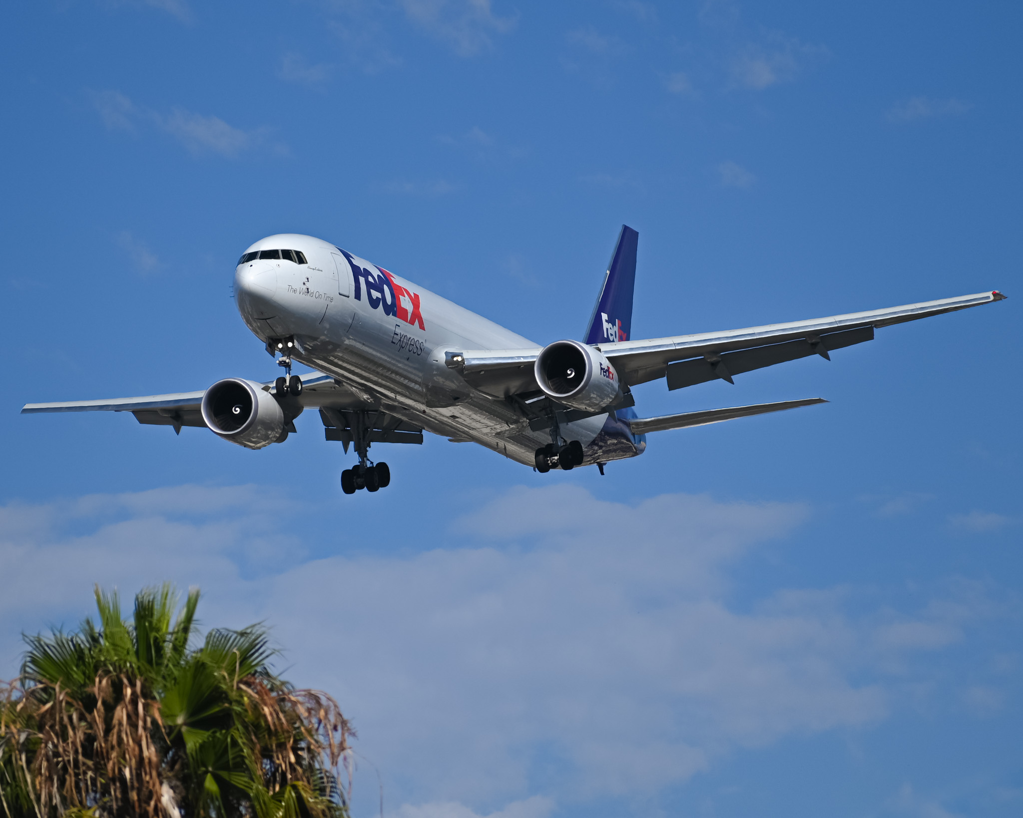 Full size: FedEx Express Boeing 767-300F N175FE at San Diego International Airport