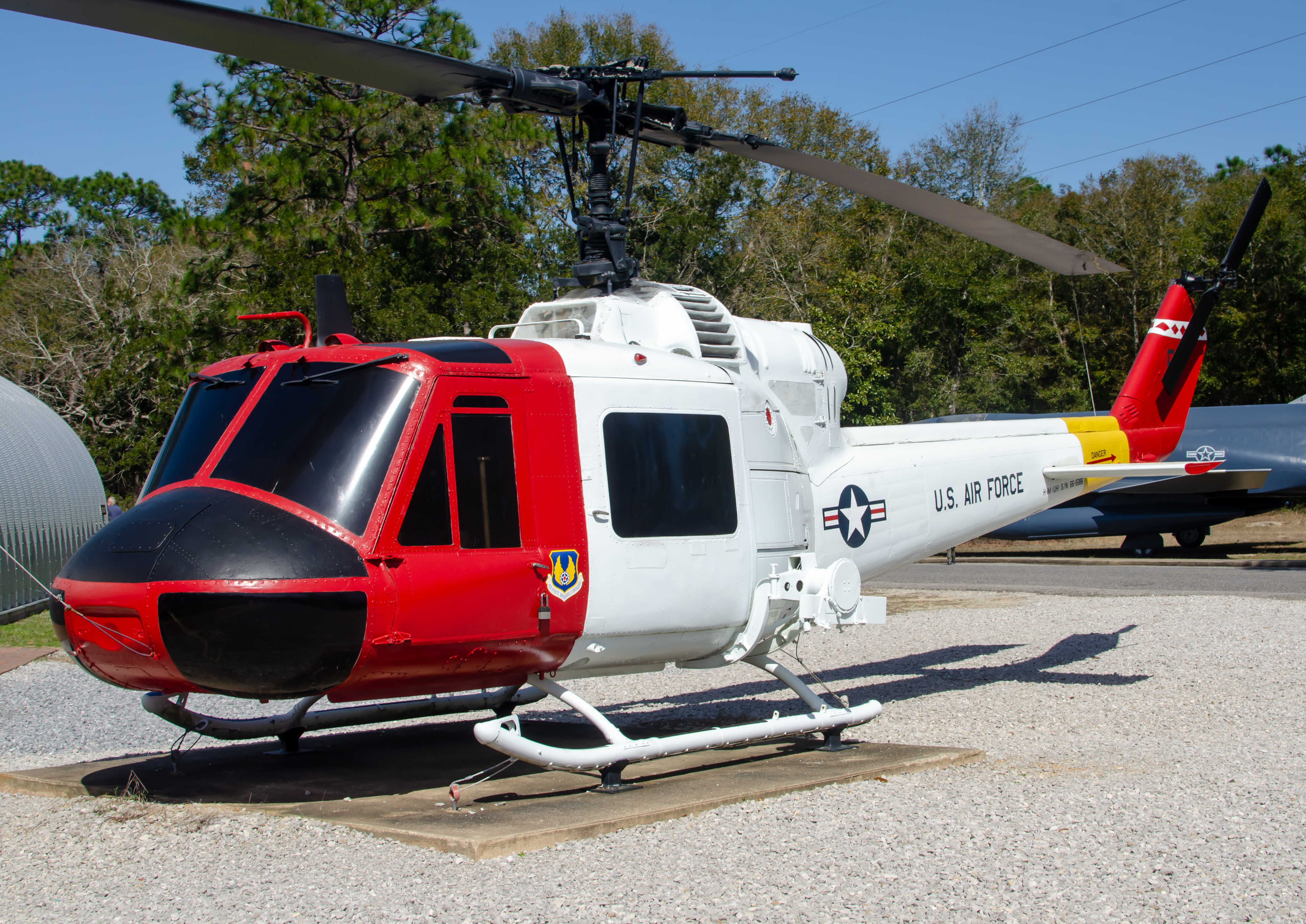 Full size: USAF - United States Air Force Bell UH-1 Huey/Iroquois  6615186 at Eglin Air Force Base/Destin-Fort Walton Beach Airport