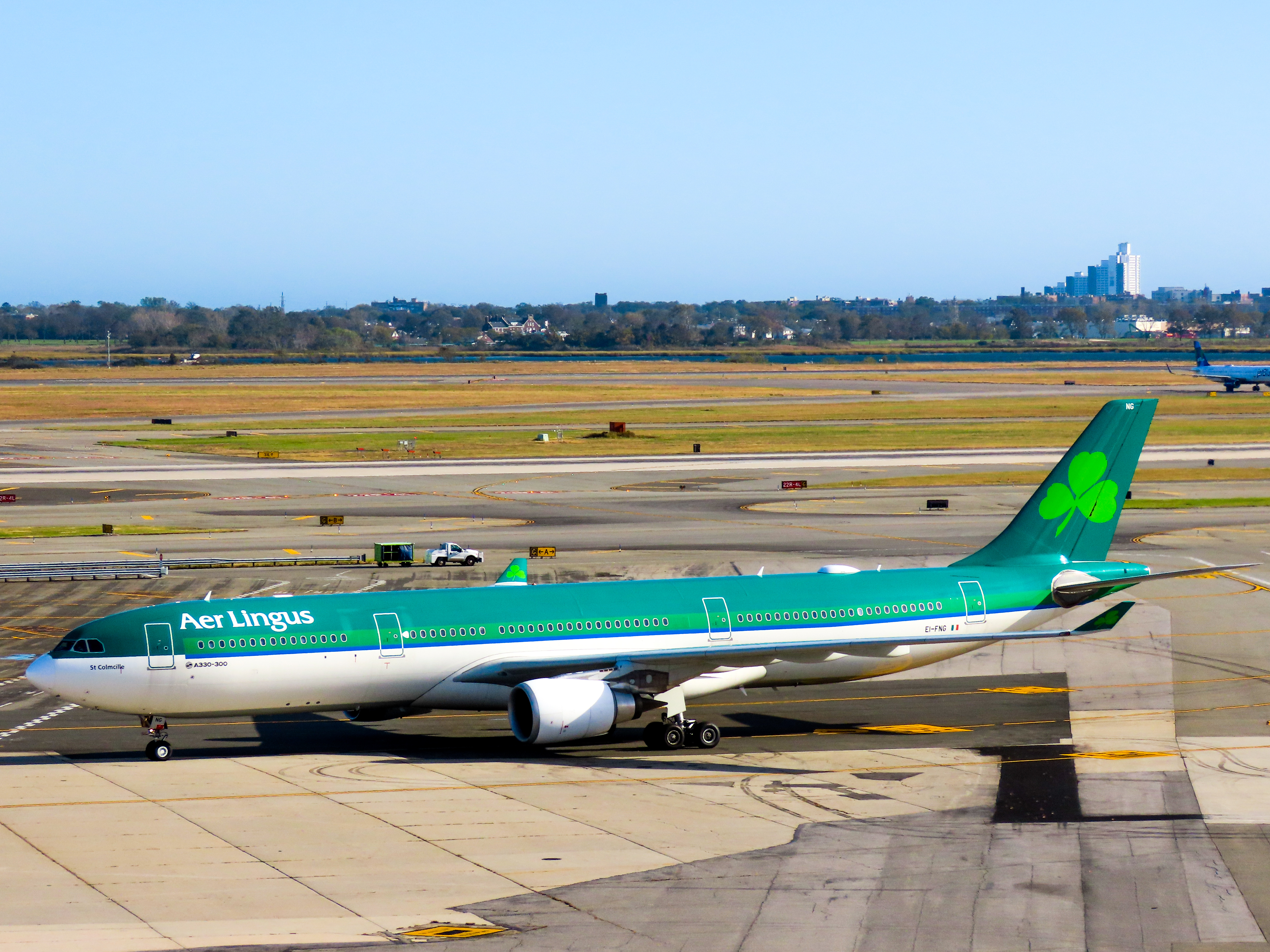 Full size: Aer Lingus Airbus A330-300 EI-FNG at John F. Kennedy International Airport