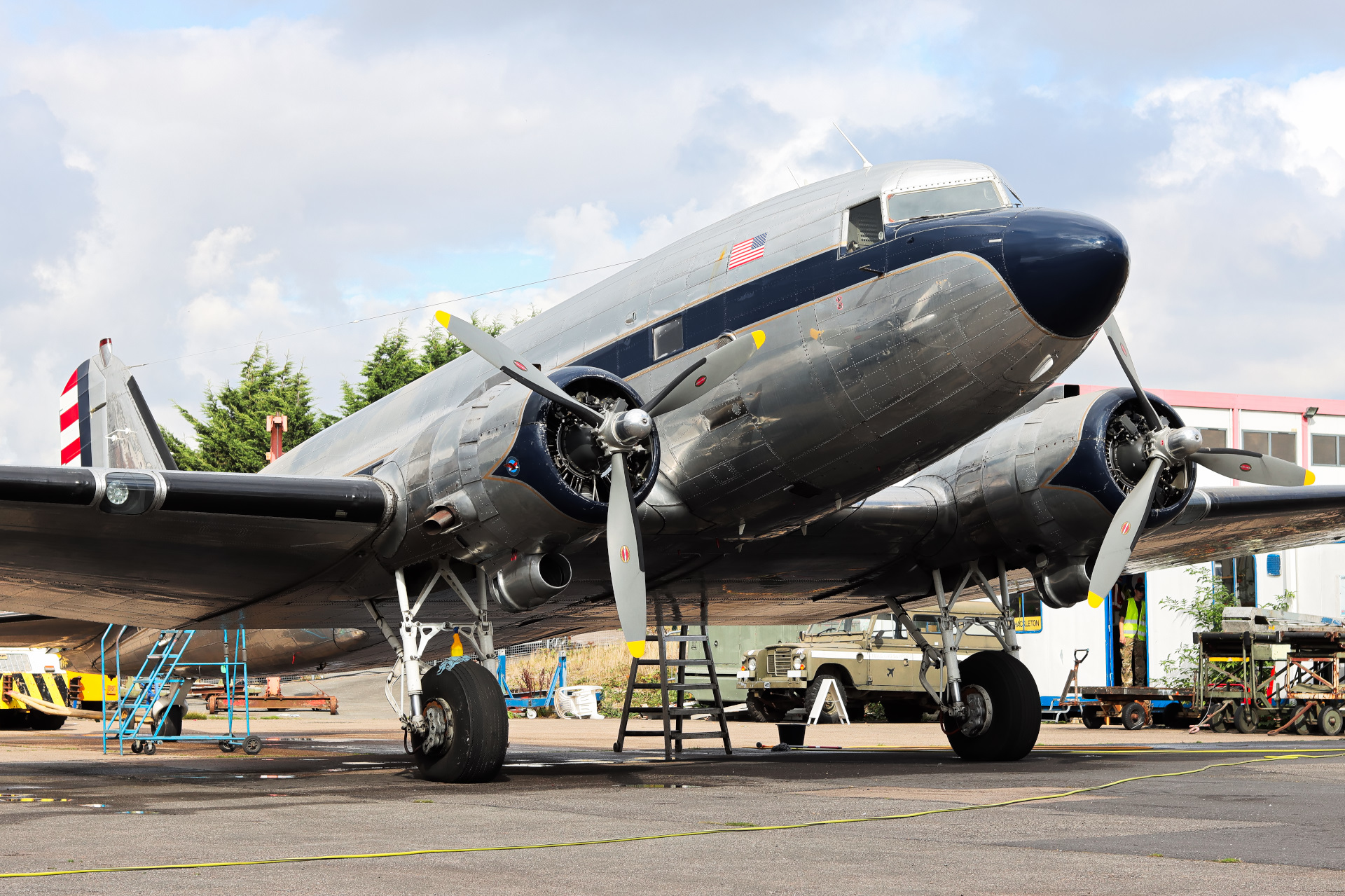 Full size: PRIVATE Douglas DC-3 N341A at Coventry Airport