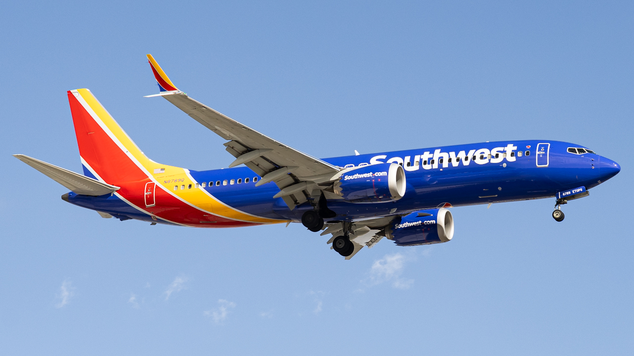 Full size: Southwest Airlines Boeing 737 MAX 8 N8789Q at Tampa International Airport