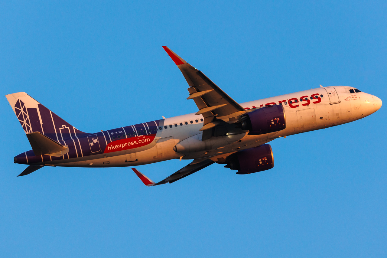 Full size: Hong Kong Express Airbus A320NEO B-LCL at Hong Kong International Airport