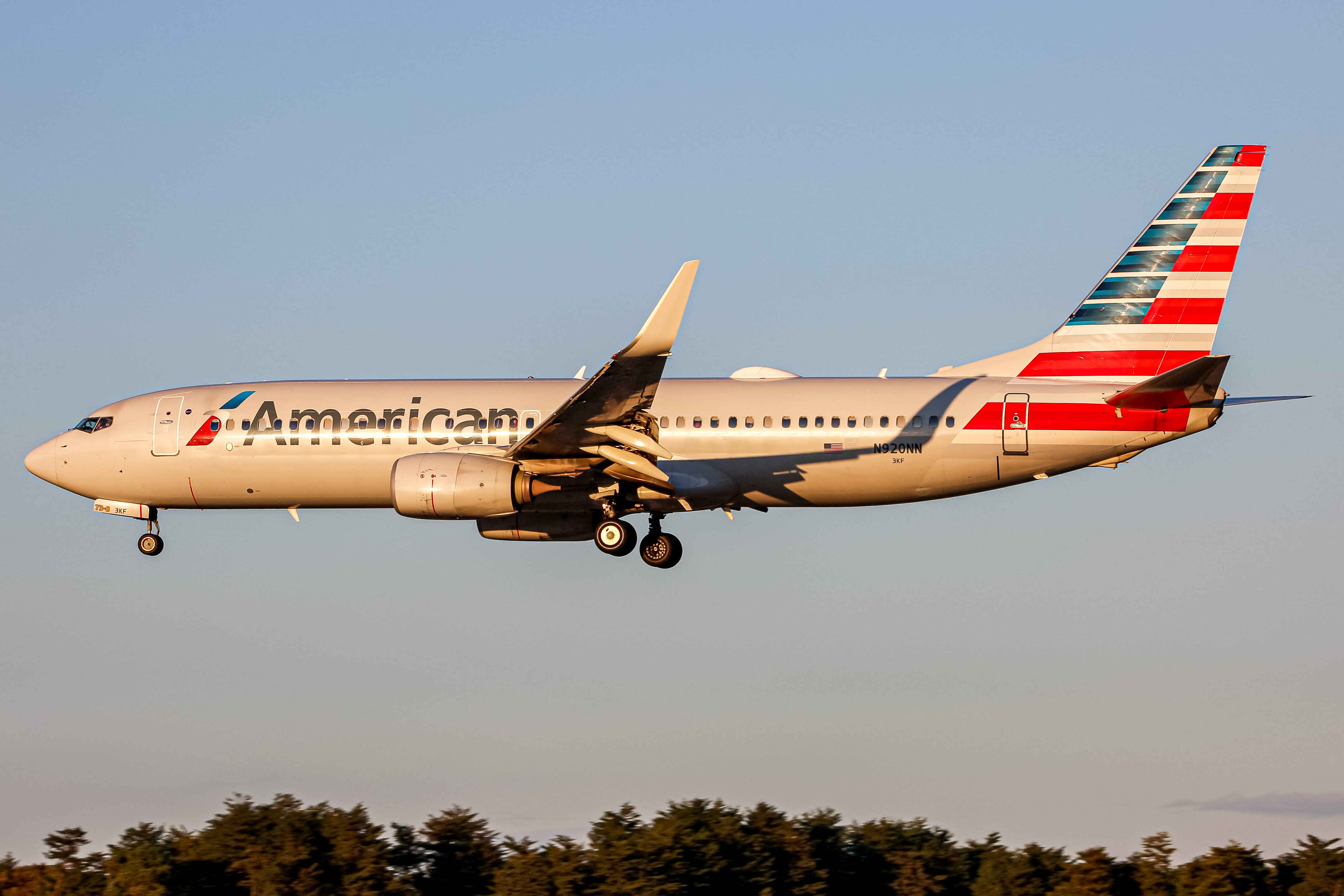 Full size: American Airlines Boeing 737-800 N920NN at Baltimore/Washington International Thurgood Marshall Airport