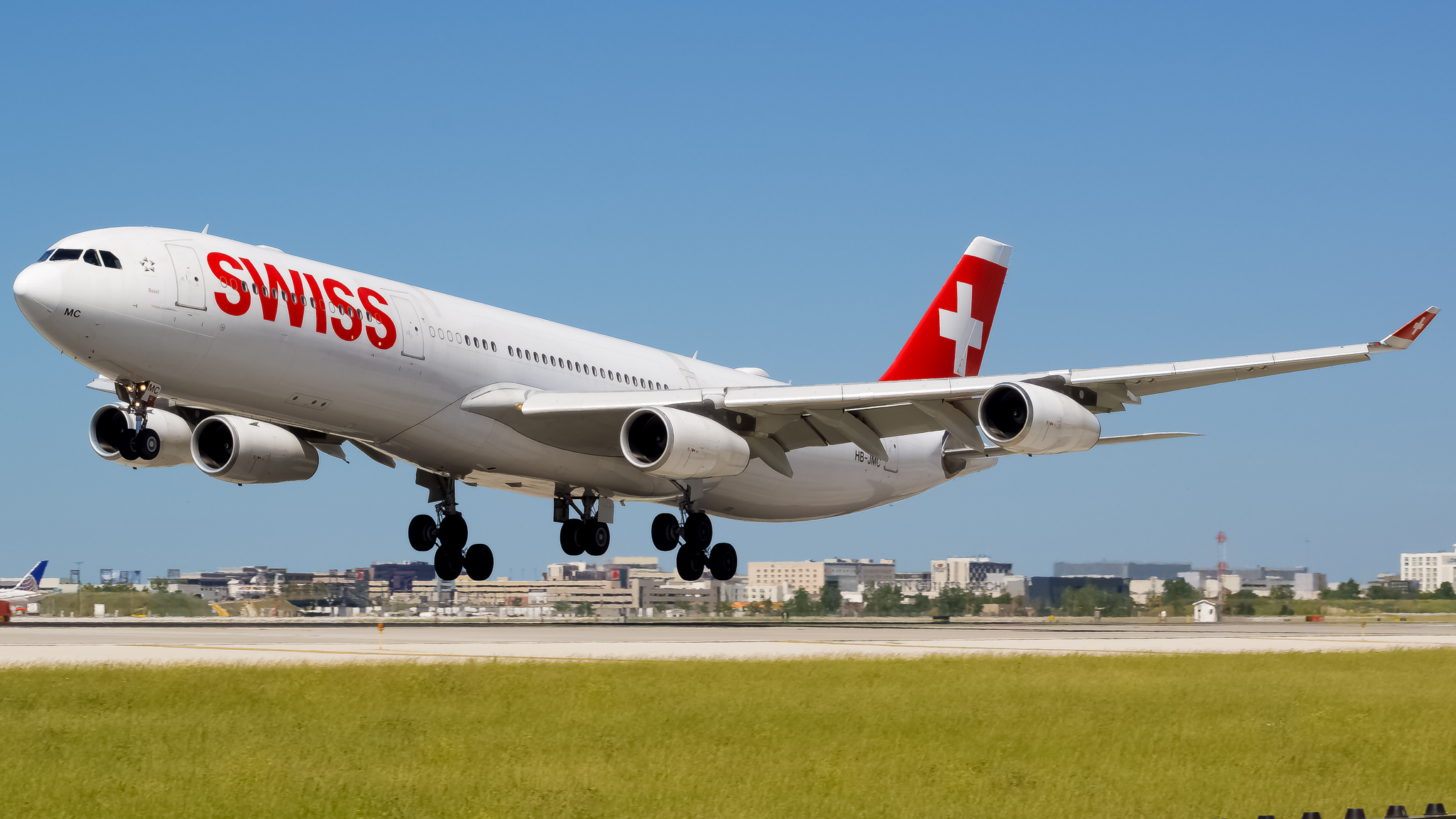 Full size: Swiss International Air Lines Airbus A340-300 HB-JMC at Chicago O'Hare International Airport