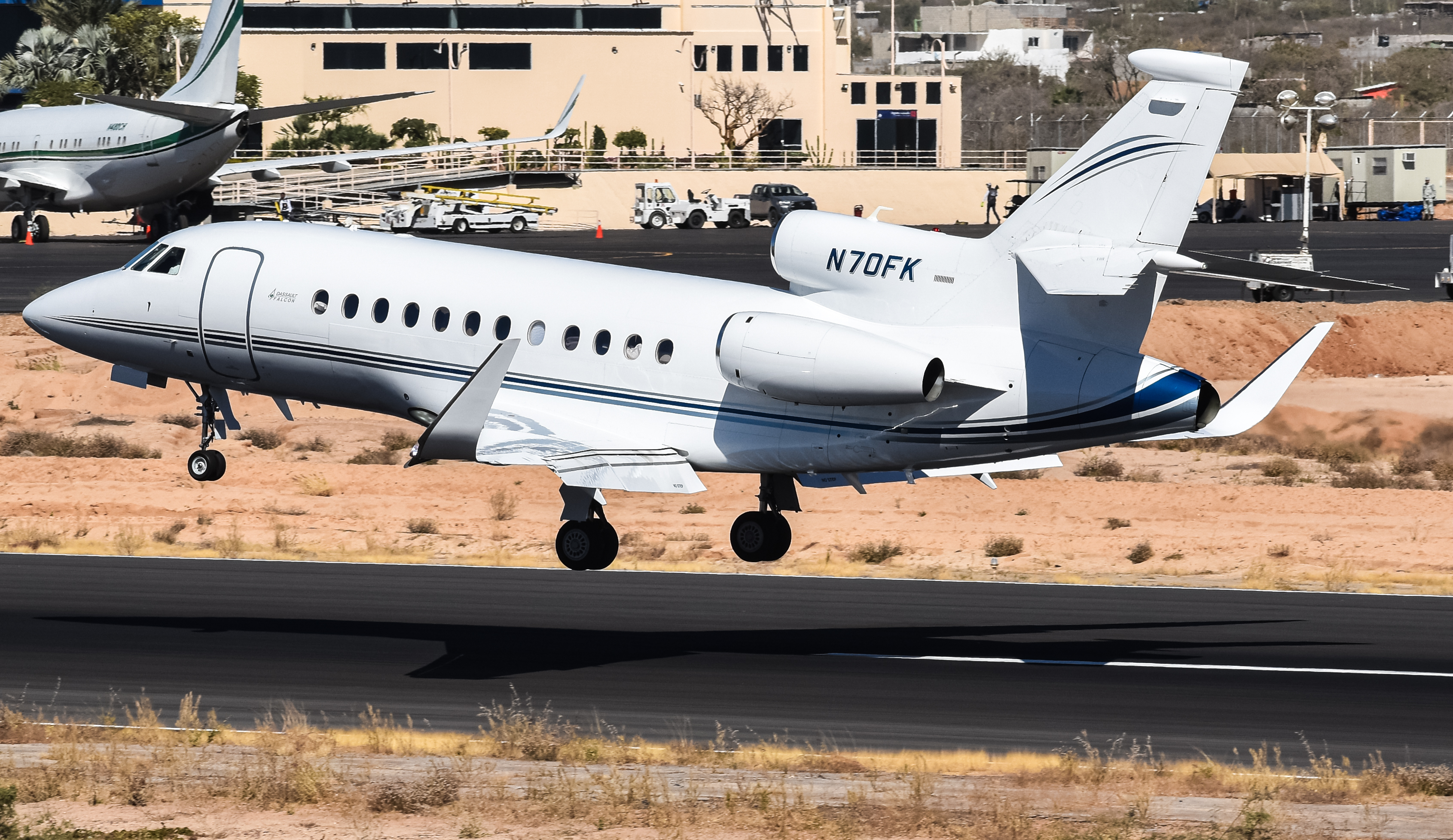 Full size: PRIVATE Dassault Falcon 900EX N70FK at Aeropuerto de Cabo San Lucas Internacional