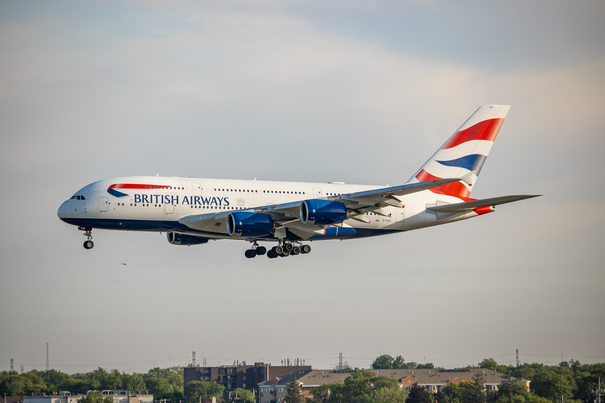 Full size: British Airways Airbus A380-800 G-XLEI at Chicago O'Hare International Airport