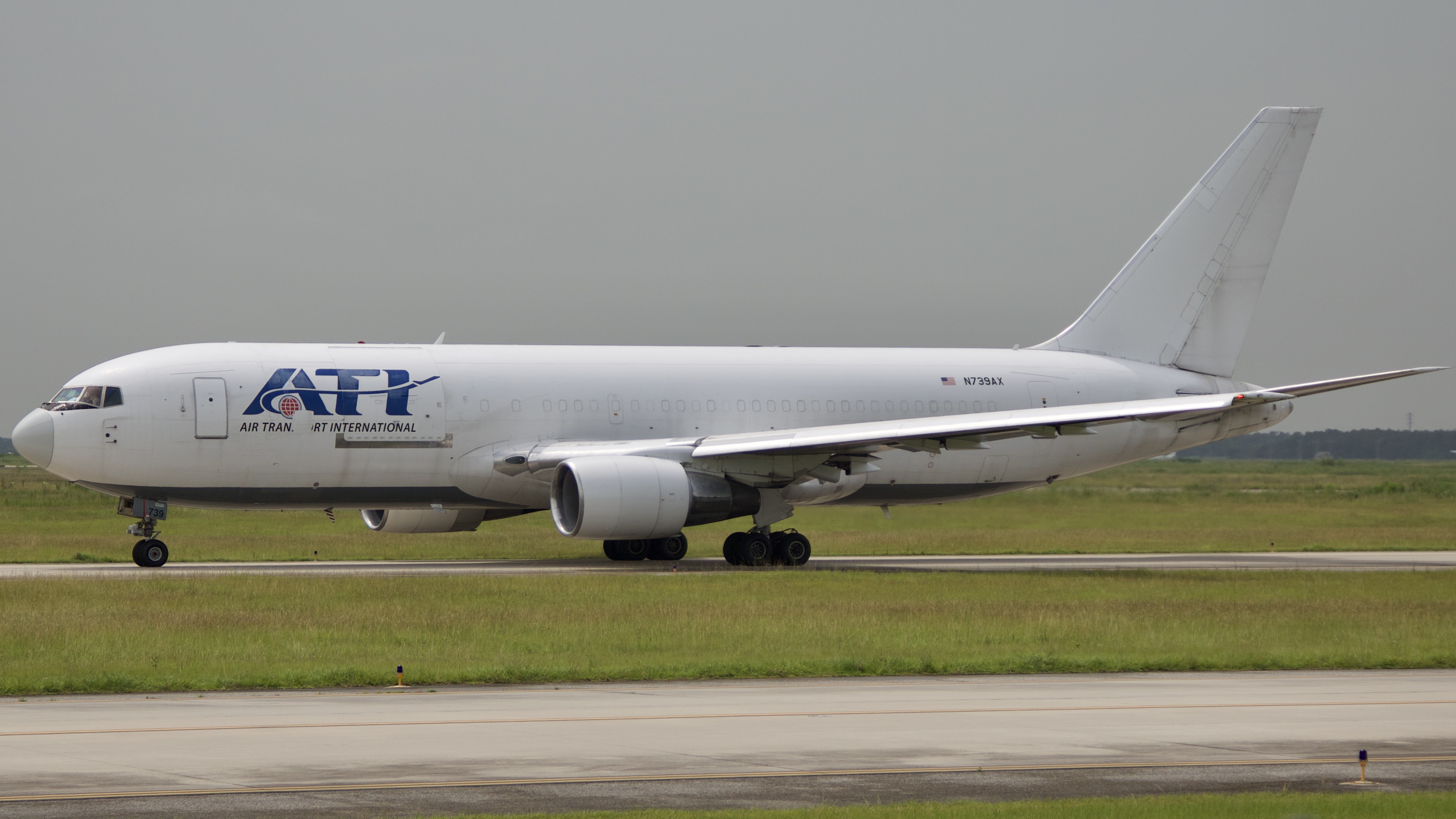 Full size: Air Transport International Boeing 767-200F N739AX at Houston-George Bush Intercontinental Airport