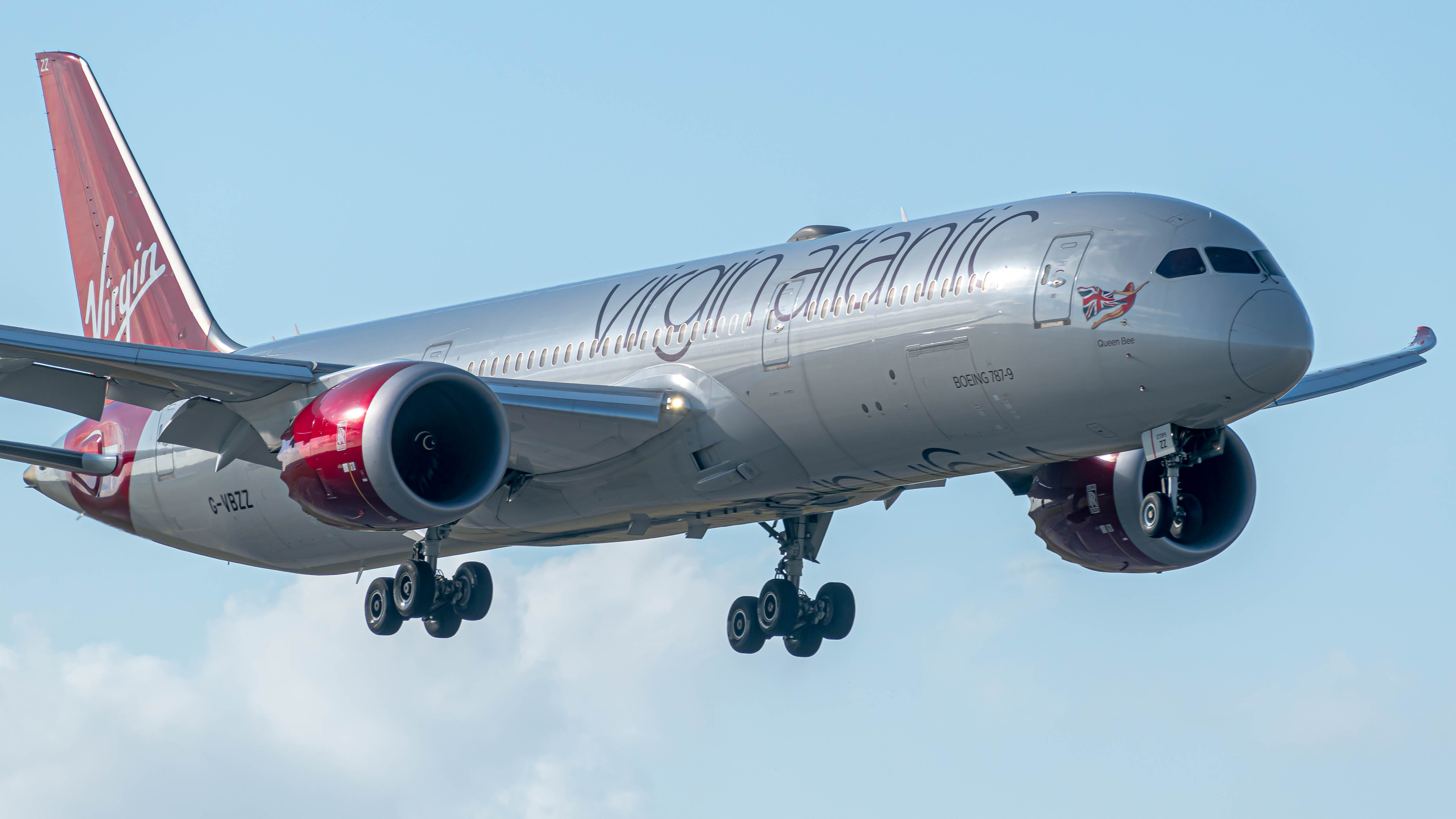 Full size: Virgin Atlantic Boeing 787-9 G-VBZZ at Miami International Airport