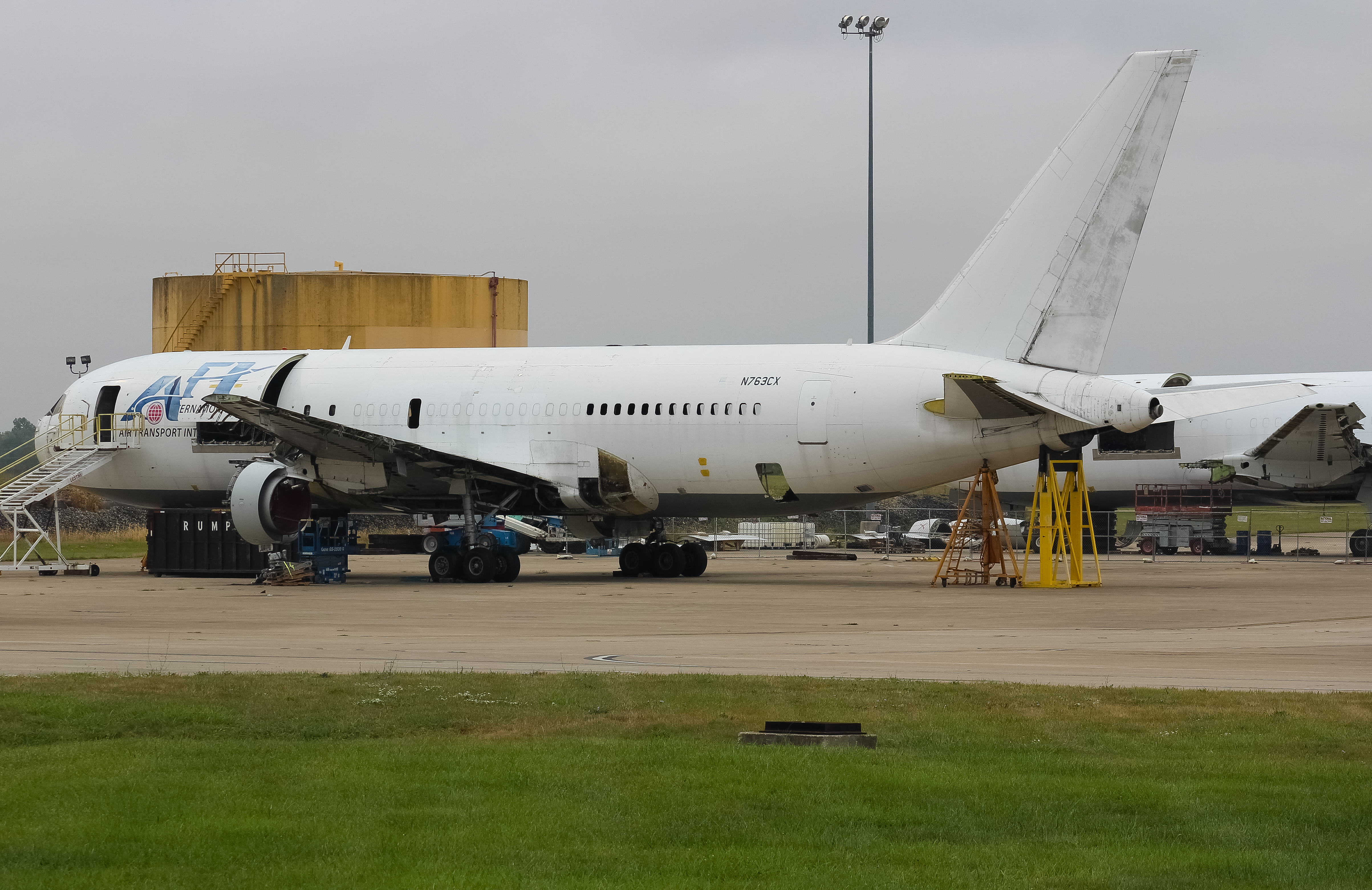 Full size: Air Transport International Boeing 767-200F N763CX at Wilmington Air Park