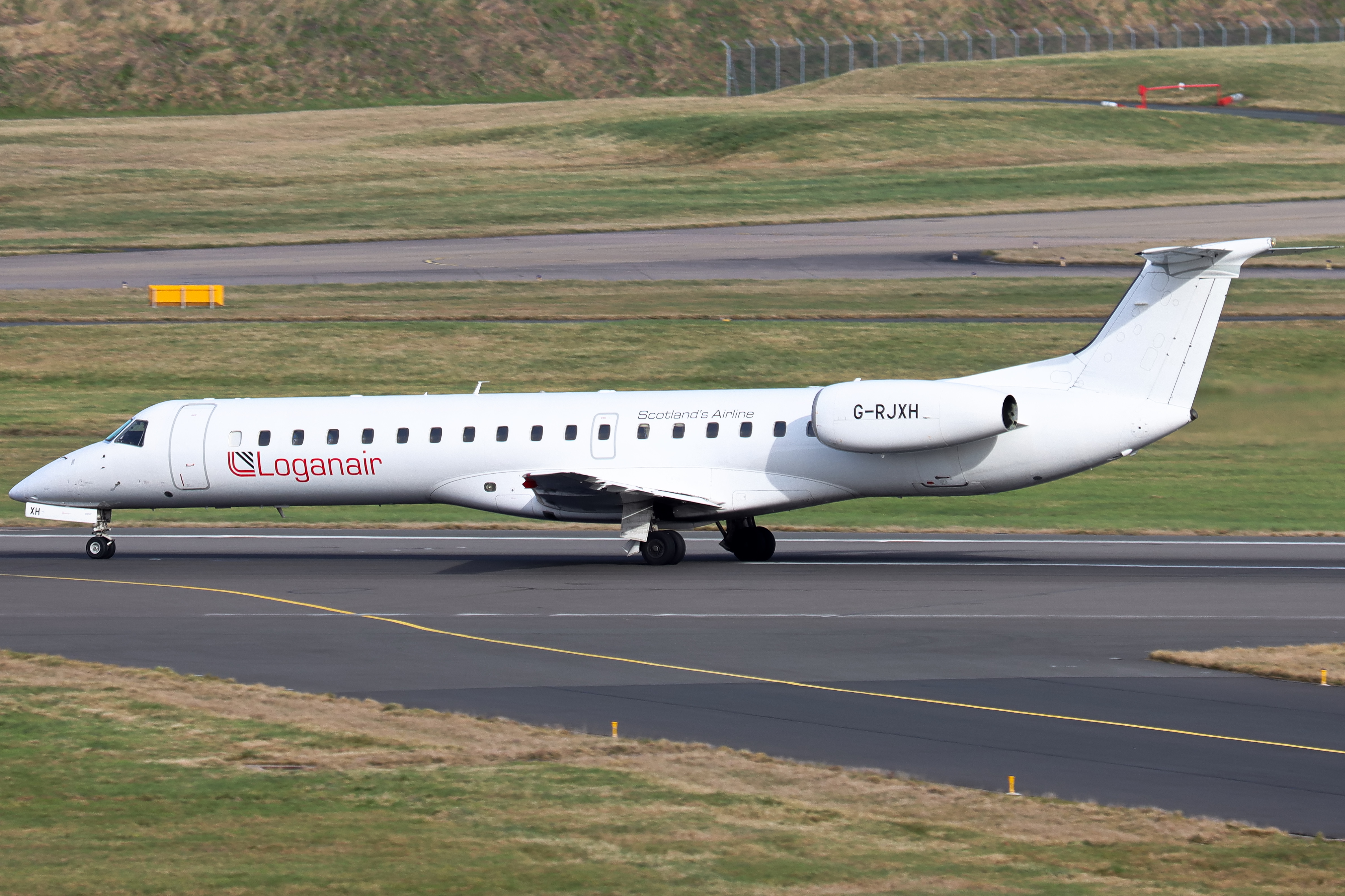 Full size: Loganair Embraer ERJ145 G-RJXH at Birmingham Airport