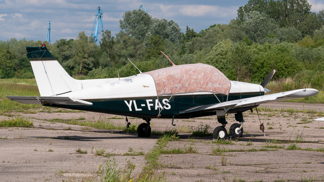 Full size: PRIVATE Beechcraft 23 Musketeer YL-FAS at 