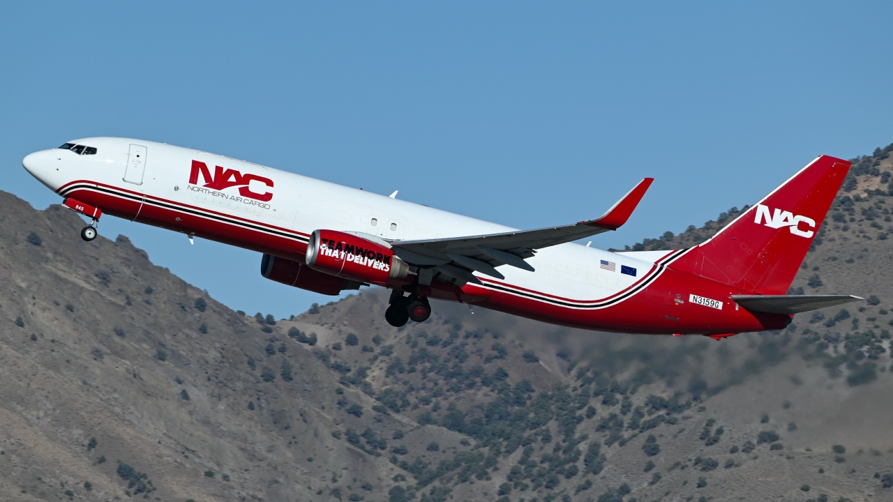 Full size: Northern Air Cargo Boeing 737-800F N3159G at Reno/Tahoe International Airport