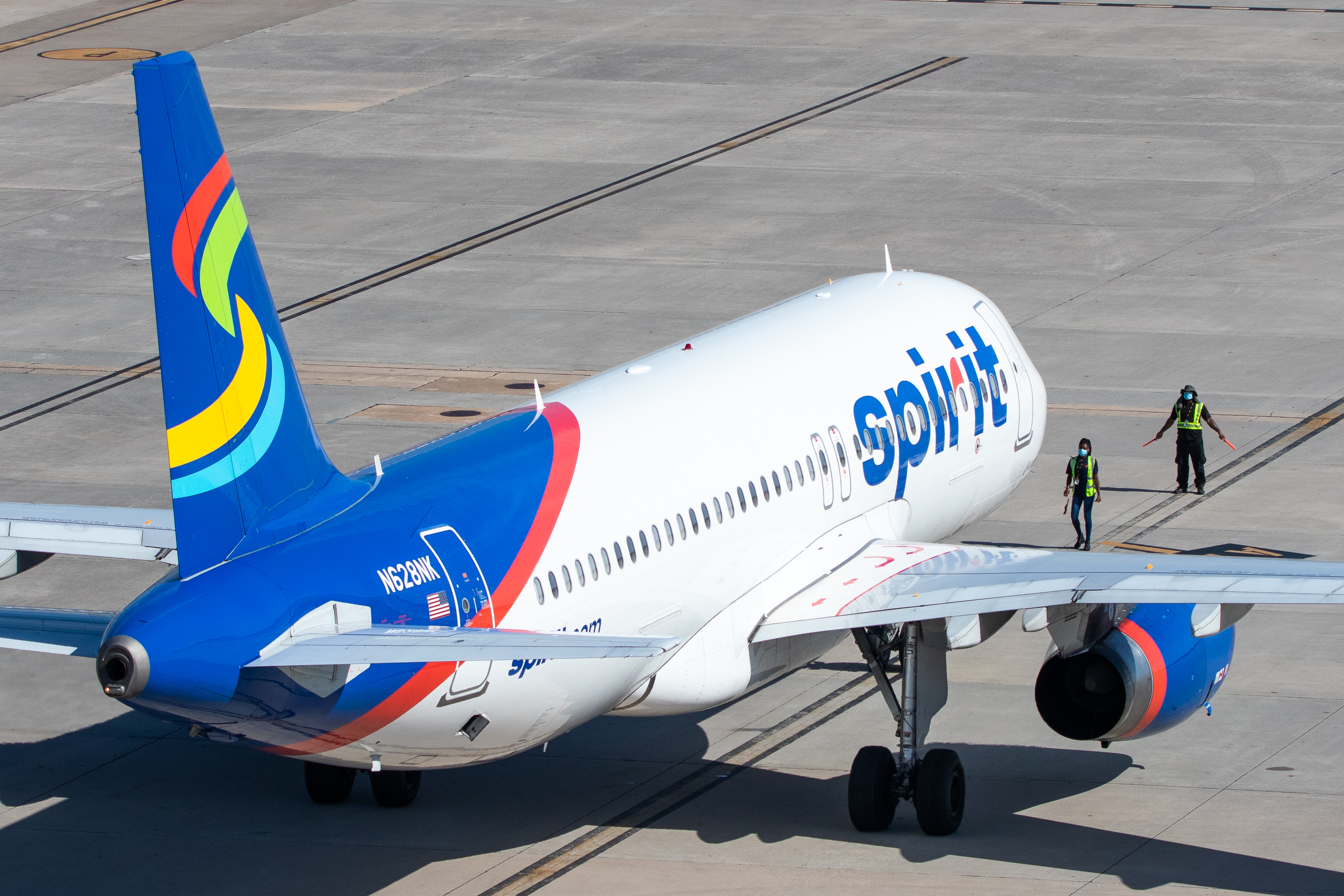 Full size: Spirit Airlines Airbus A320 N628NK at Houston-George Bush Intercontinental Airport