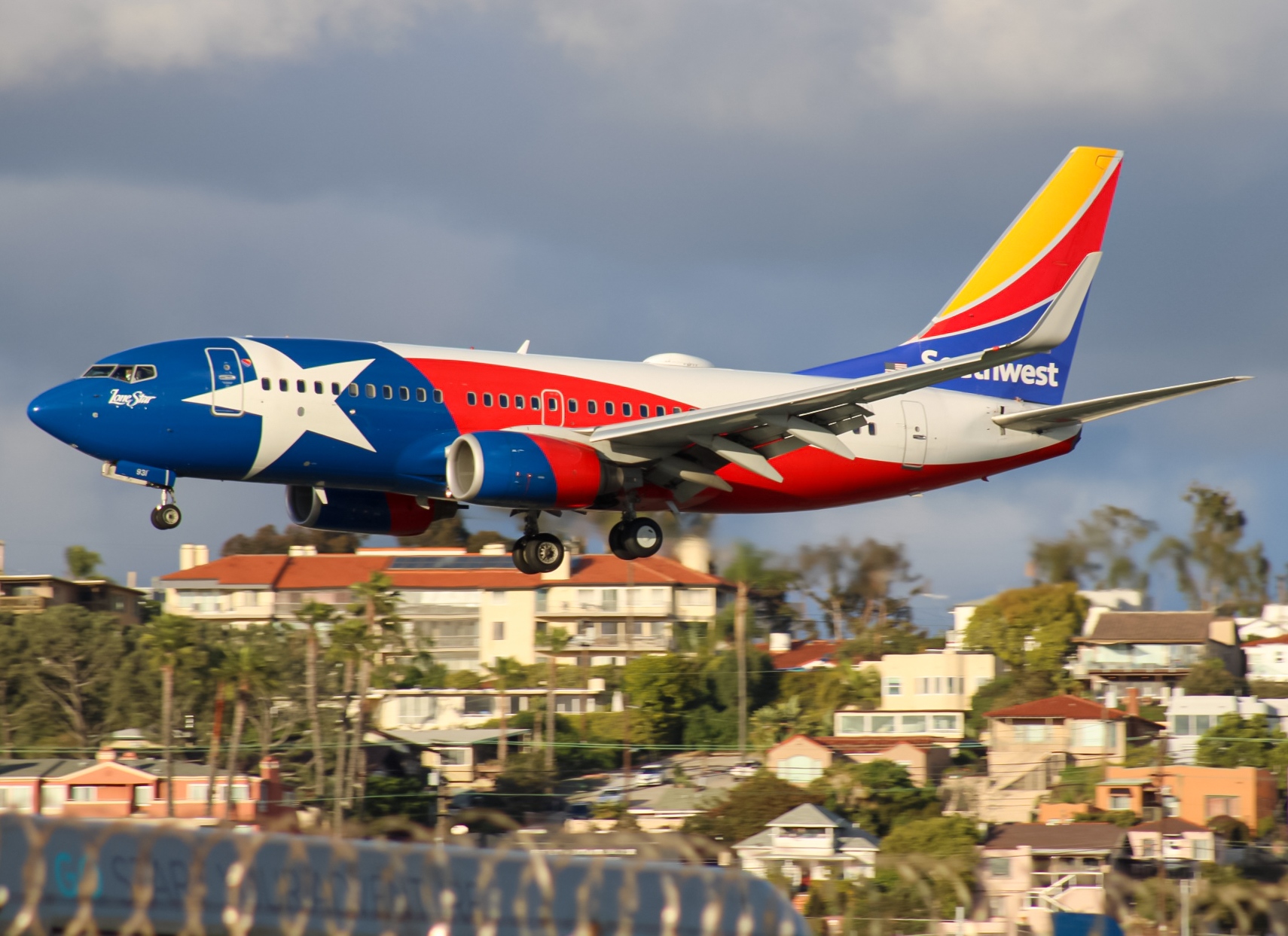 Full size: Southwest Boeing 737-700 N931WN at San Diego International Airport