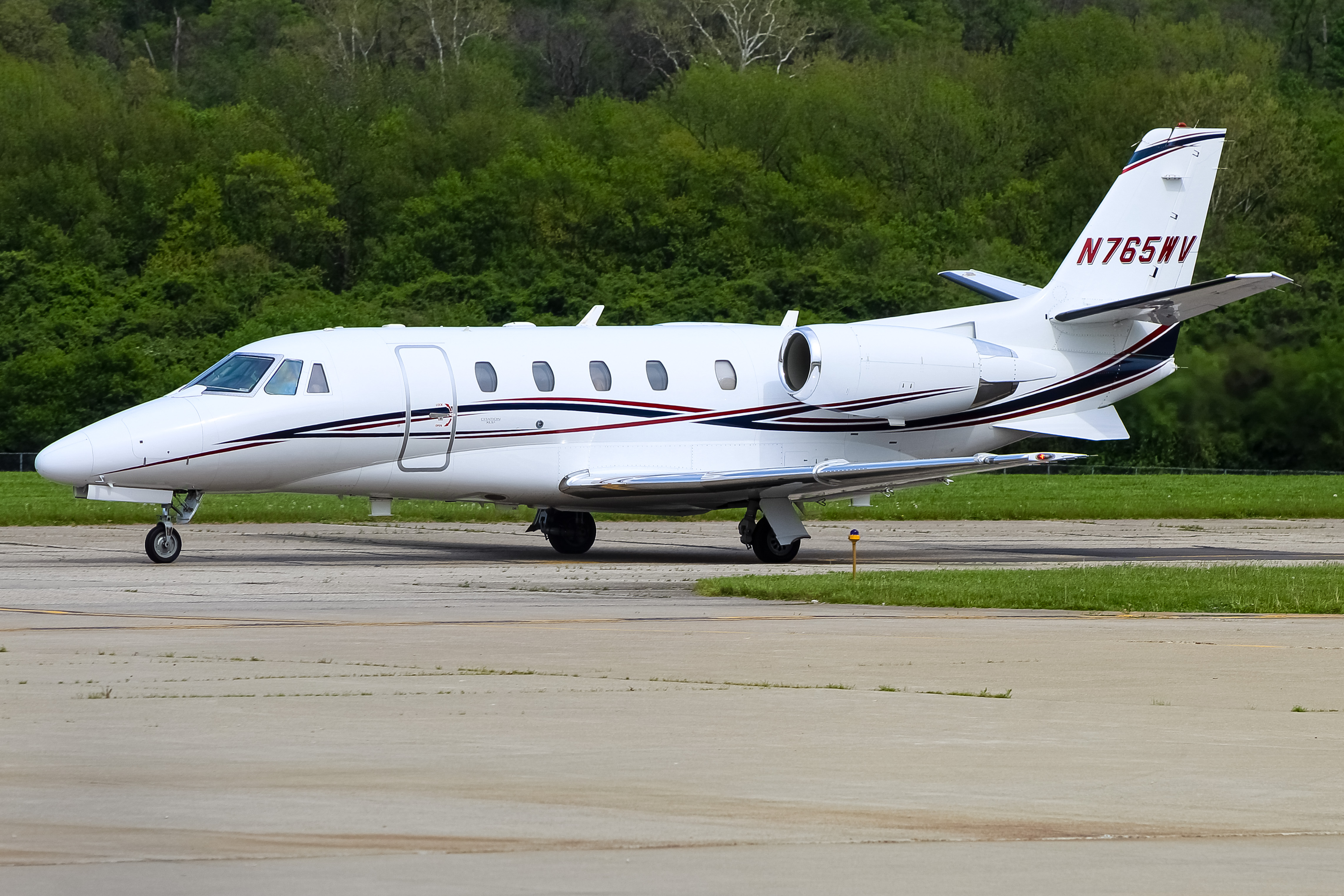 Full size: PRIVATE  Cessna Citation 560XL Excel N765WV at Cincinnati Municipal Airport/Lunken Field