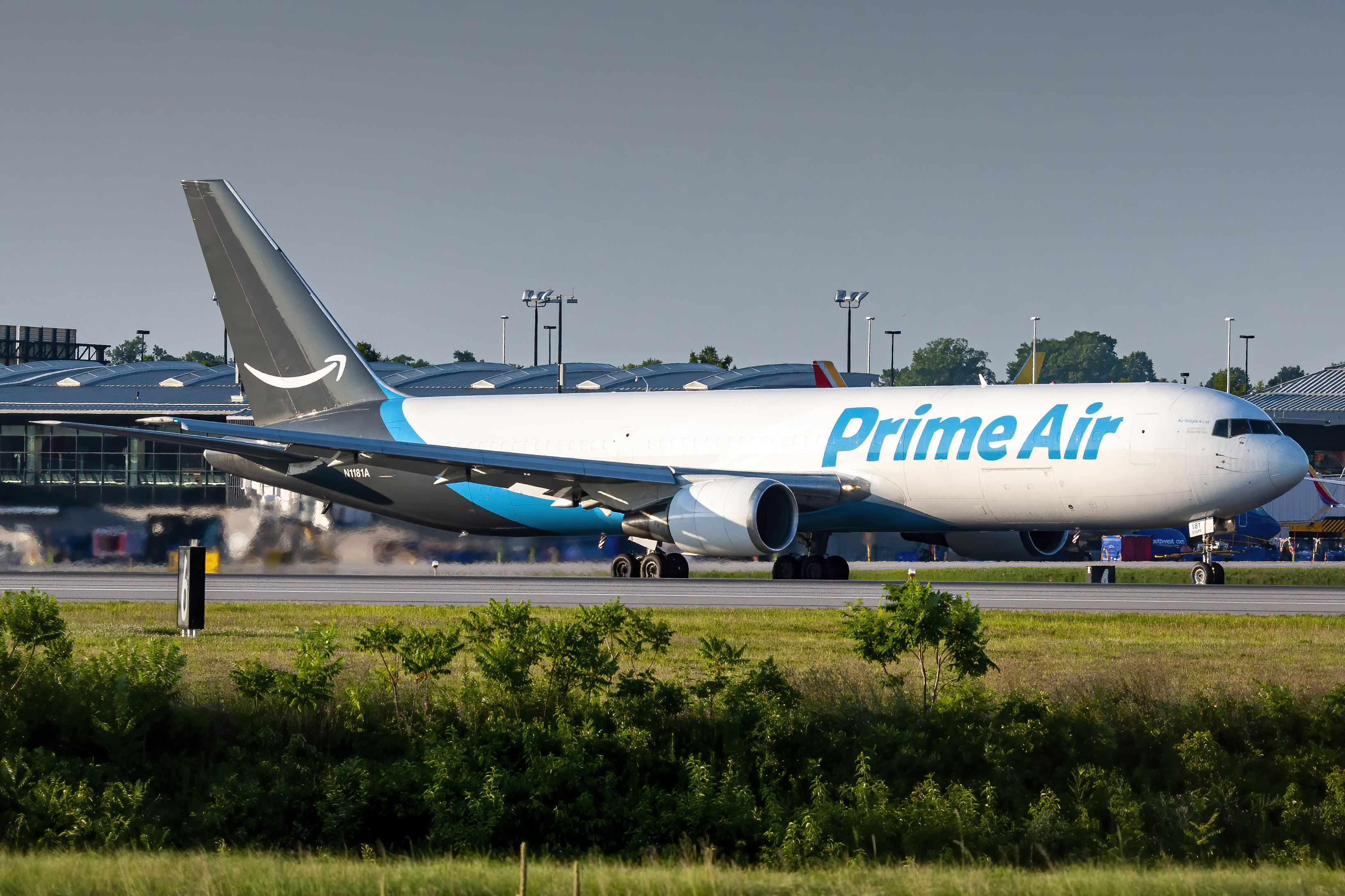 Full size: Atlas Air Boeing 767-300F N1181A at Baltimore/Washington International Thurgood Marshall Airport