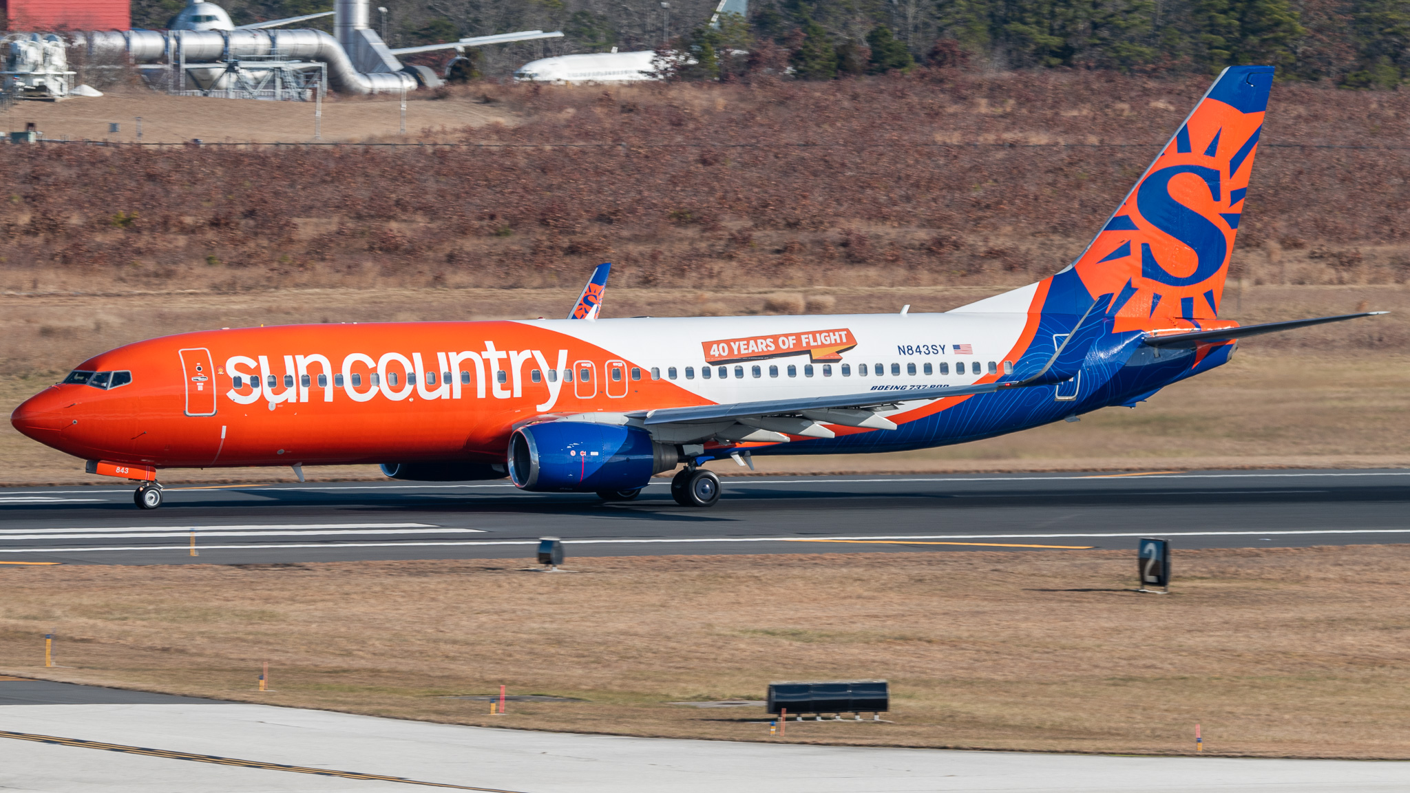 Full size: Sun Country Airlines Boeing 737-800 N843SY at Atlantic City International Airport