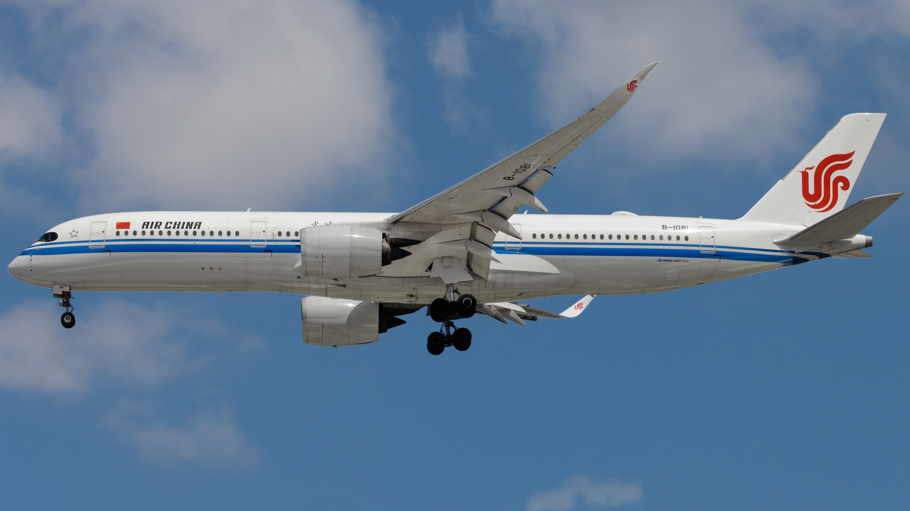 Full size: Air China Airbus A350-900 B-1081 at Singapore-Changi Airport