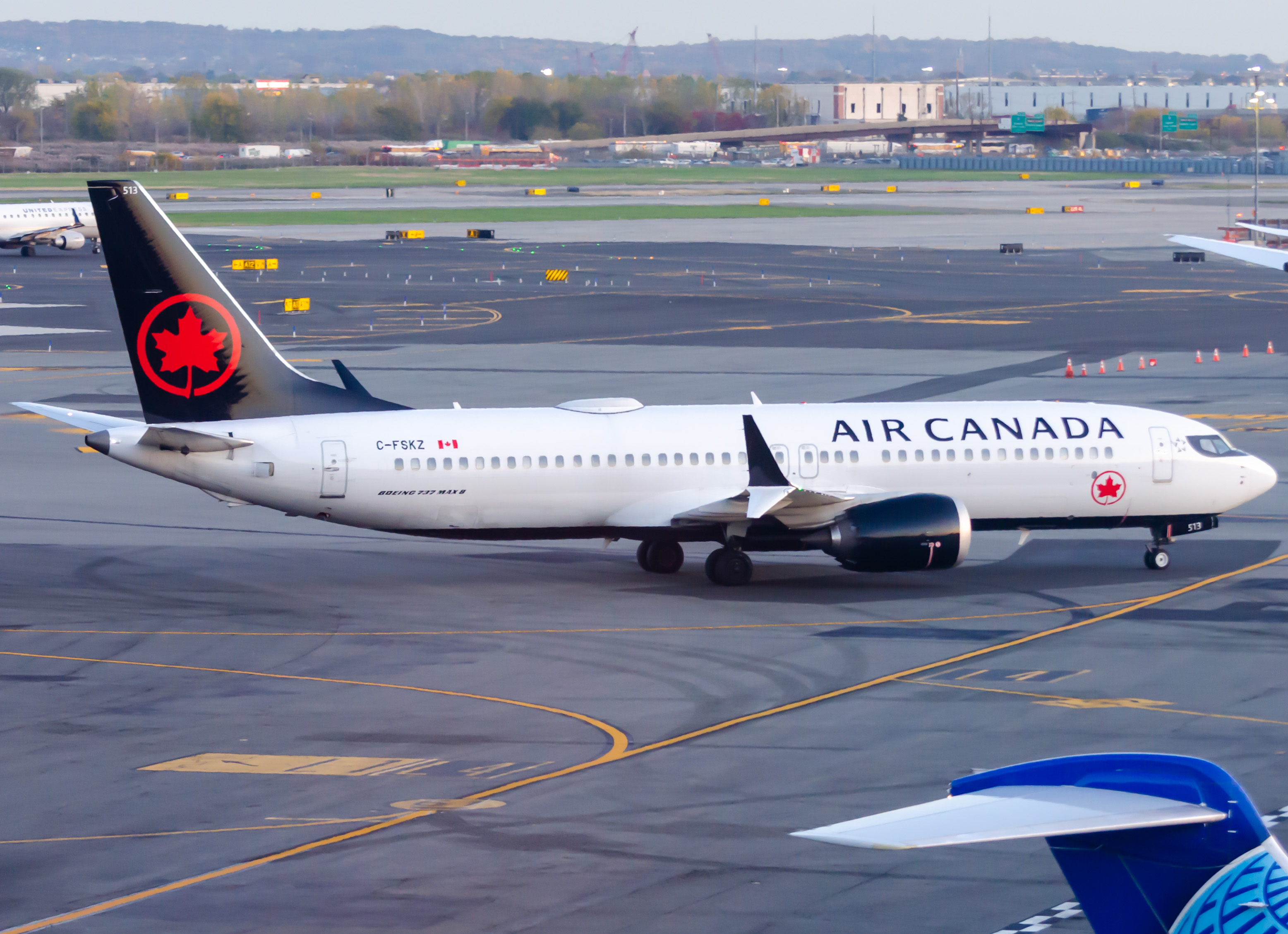 Full size: Air Canada Boeing 737 MAX 8 C-FSKZ  at Newark Liberty International Airport