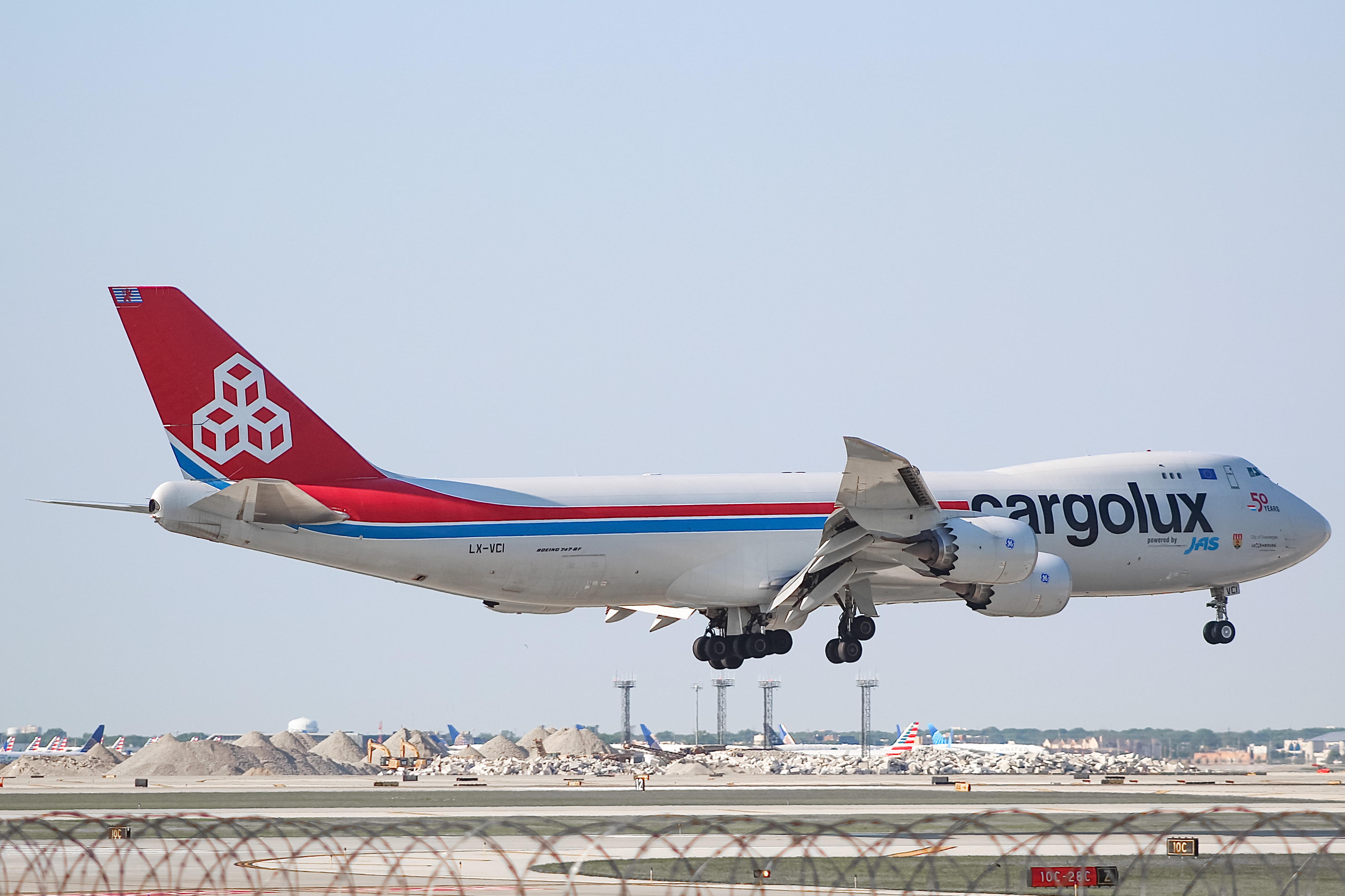 Full size: CargoLux Boeing 747-8F LX-VCI at Chicago O'Hare International Airport