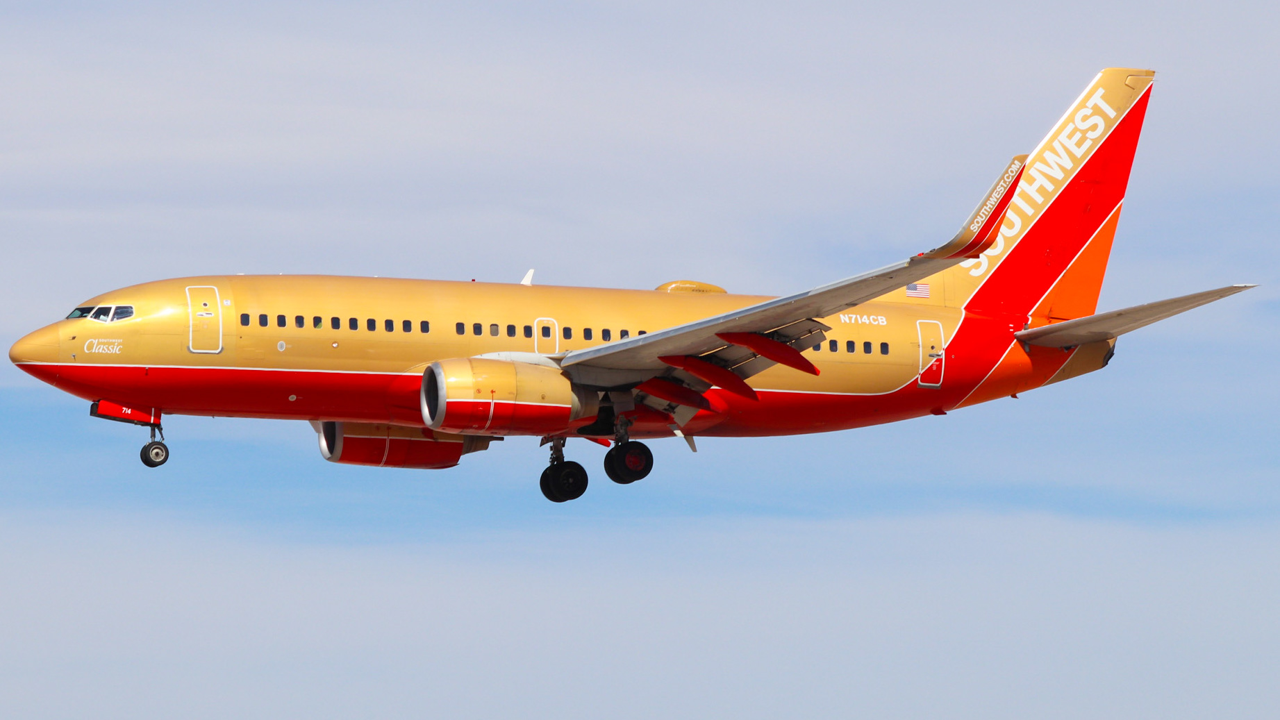 Full size: Southwest Airlines Boeing 737-700 N714CB at Harry Reid International Airport