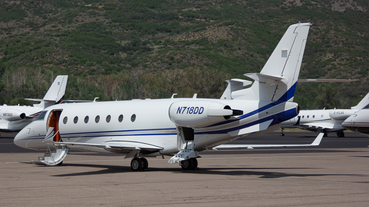 Full size: PRIVATE Gulfstream G200 N718DD at Aspen-Pitkin County Airport/Sardy Field