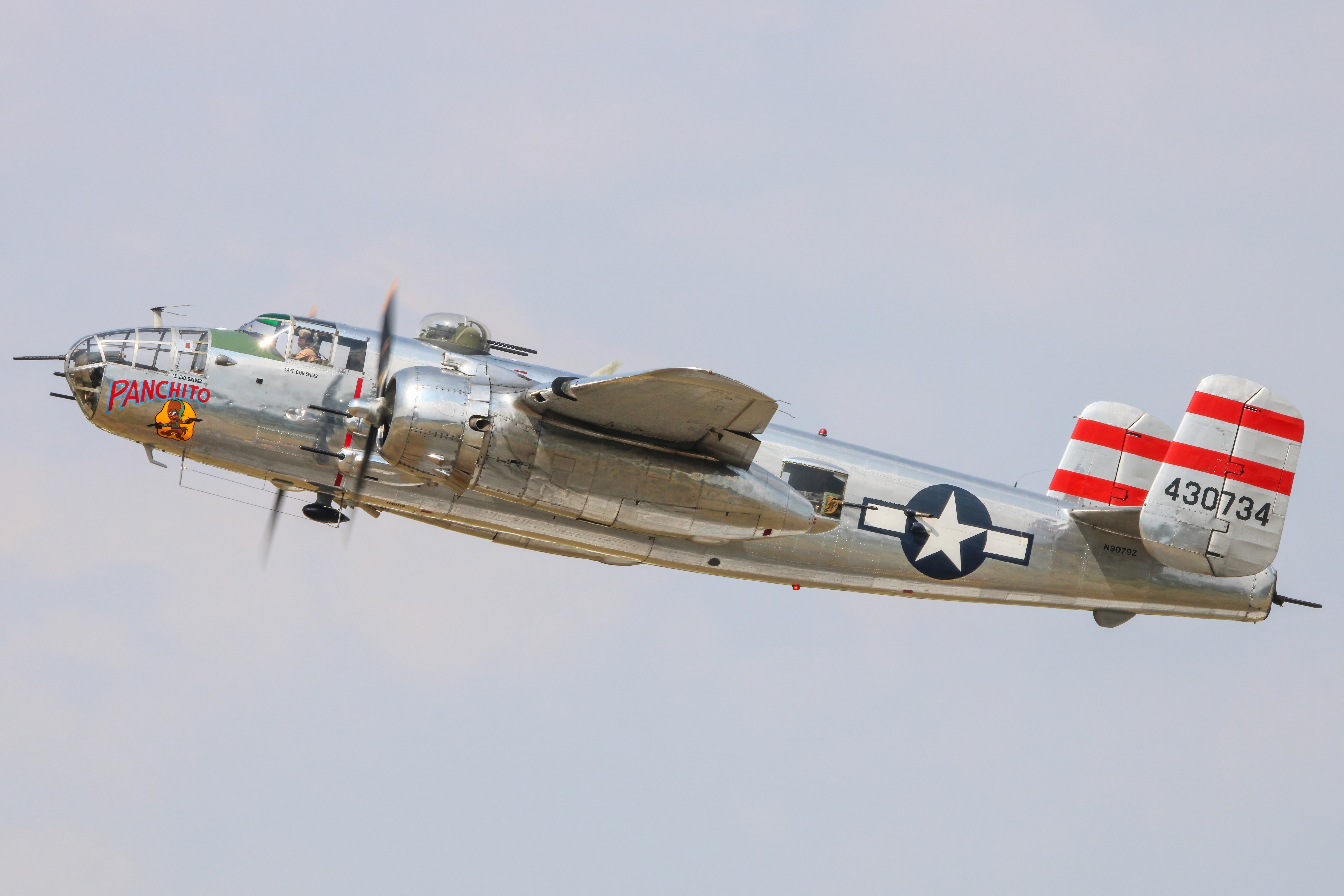 Full size: PRIVATE  North American B-25 Mitchell N9079Z at Reading Regional Airport/Carl A Spaatz Field
