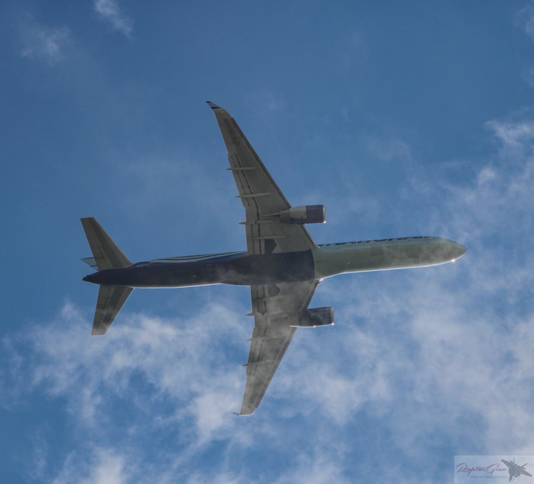 Full size: National Airlines Boeing 757-200 N567CA at Norfolk Naval Station (Chambers Field)